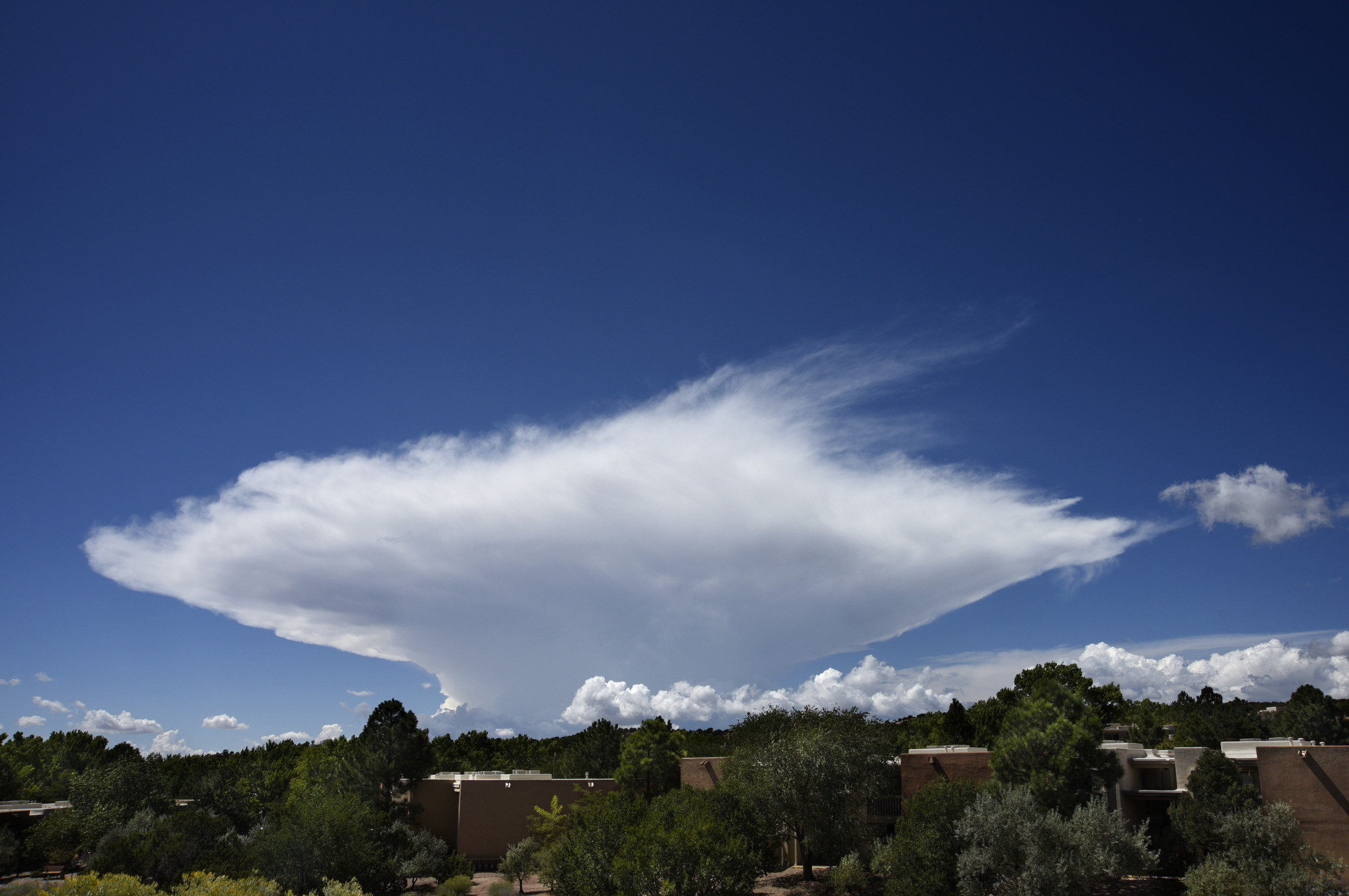 cumulonimbus incus cloud