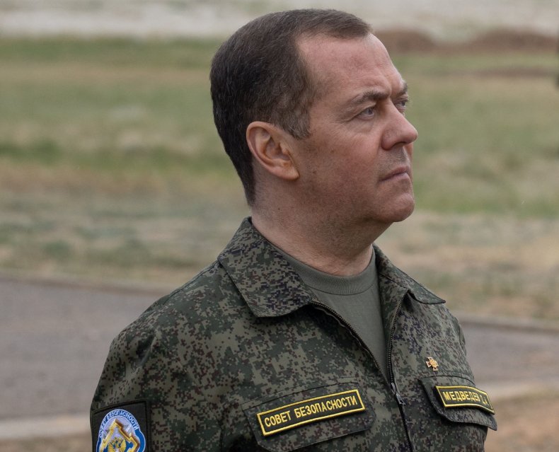 Cựu lãnh đạo Nga Dmitry Medvedev