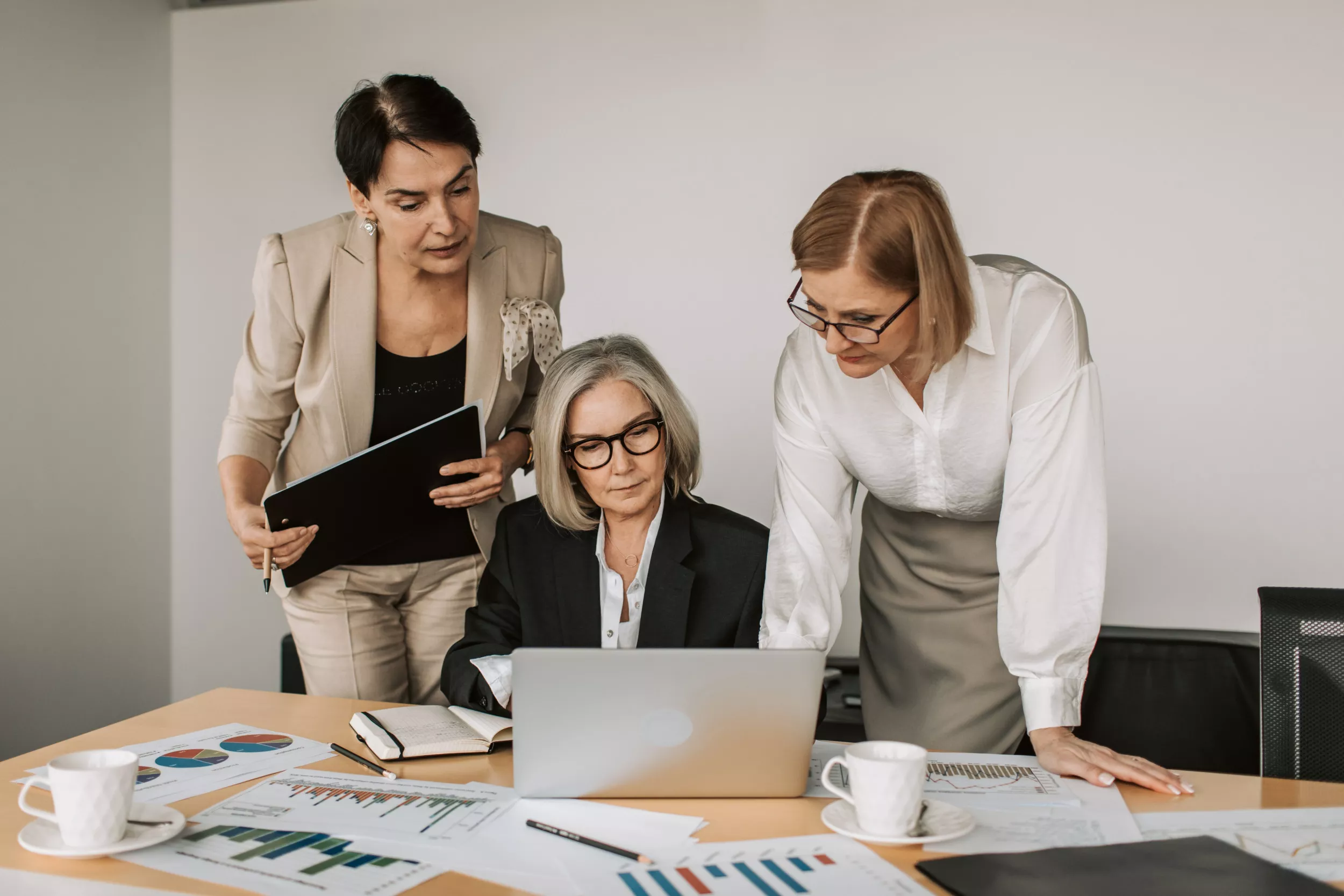 17 Business Challenges That Double as Great Teaching Experiences - Vimarsana News