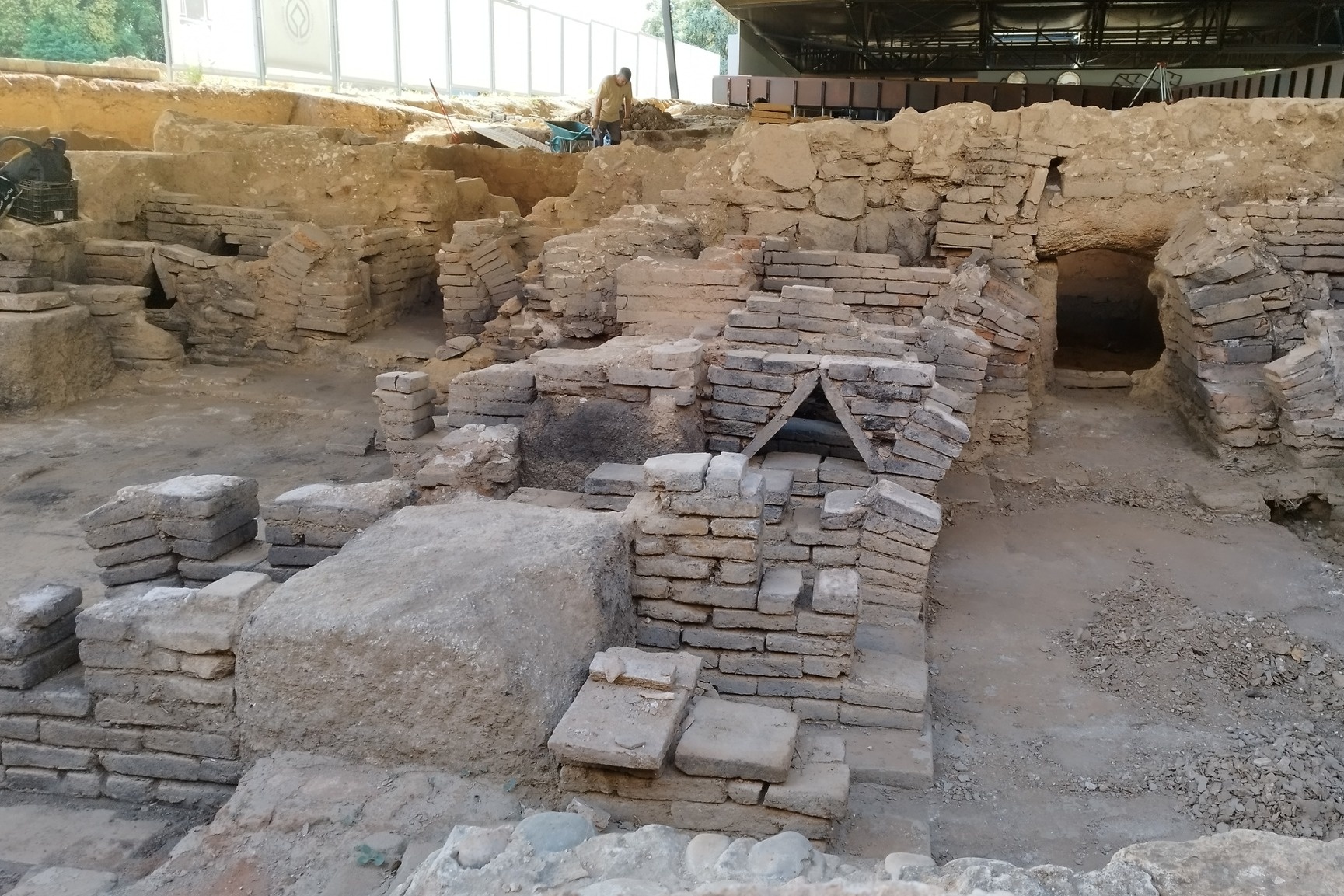 Archaeologists Make 'Exceptional' Discovery at Ancient Roman Changing ...