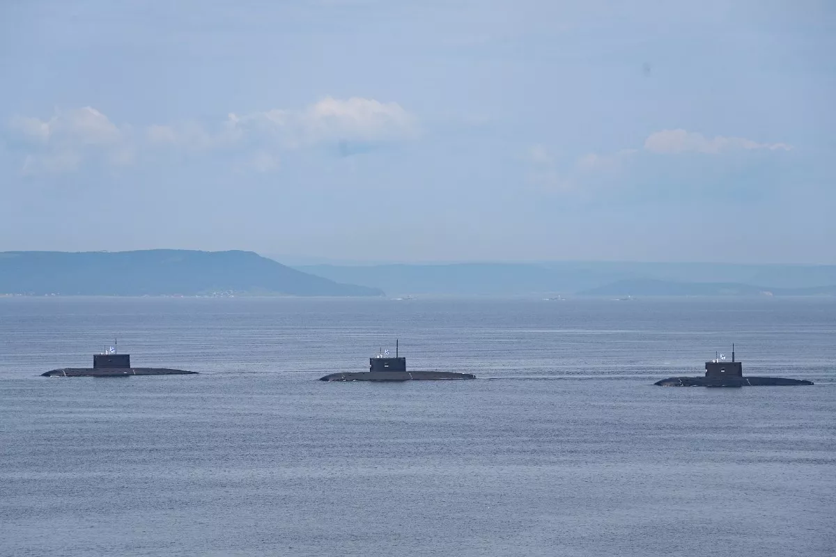 Russia to Arm Nuclear Submarines with 'Unmatched' Hypersonic Missiles - Vimarsana News