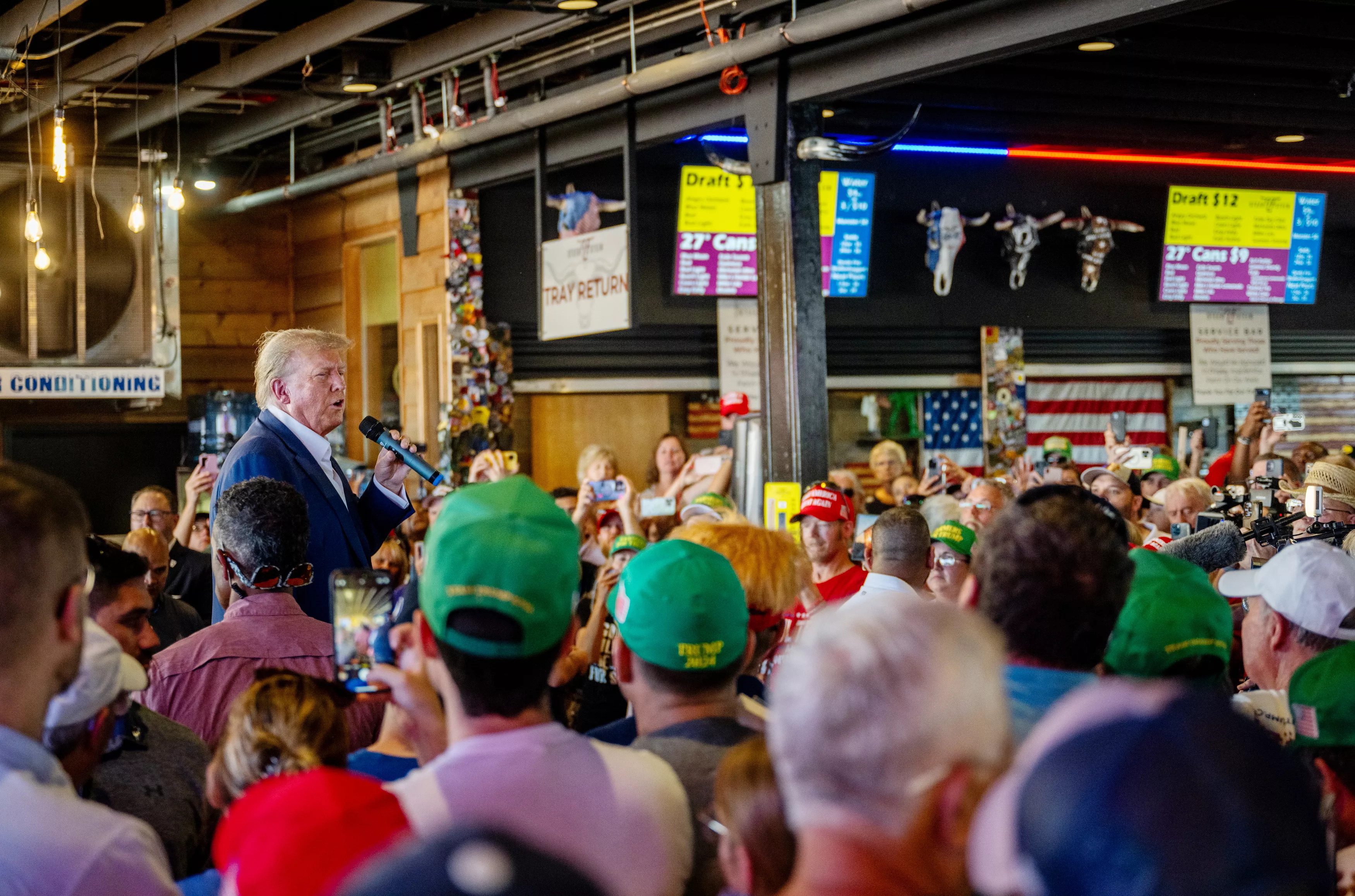 Donald Trump Is 'Insulting' Iowa, GOP Leader Says - Vimarsana News