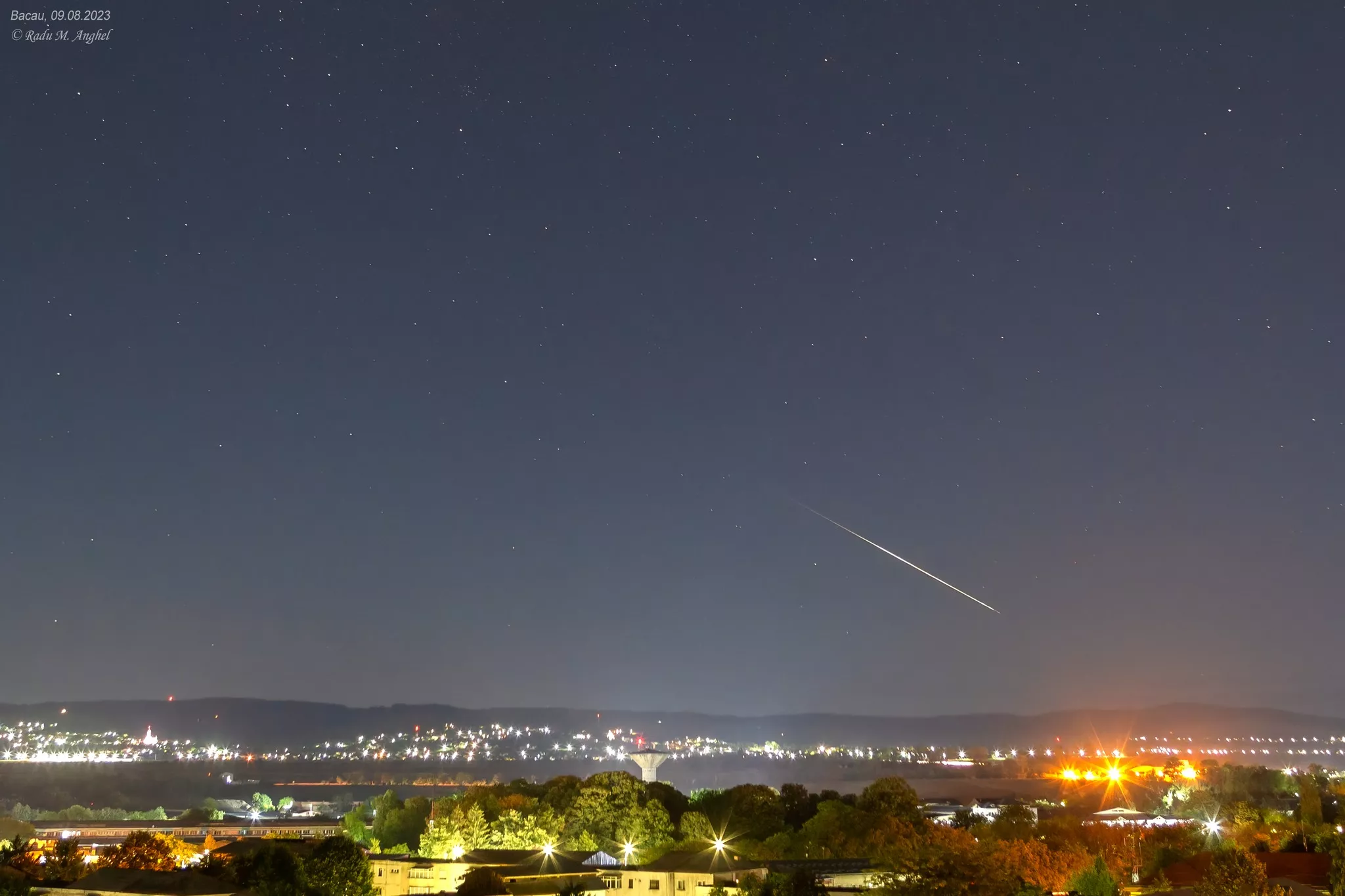 Perseid Meteor Shower Pictures Capture 2023 Event at Peak - Vimarsana News