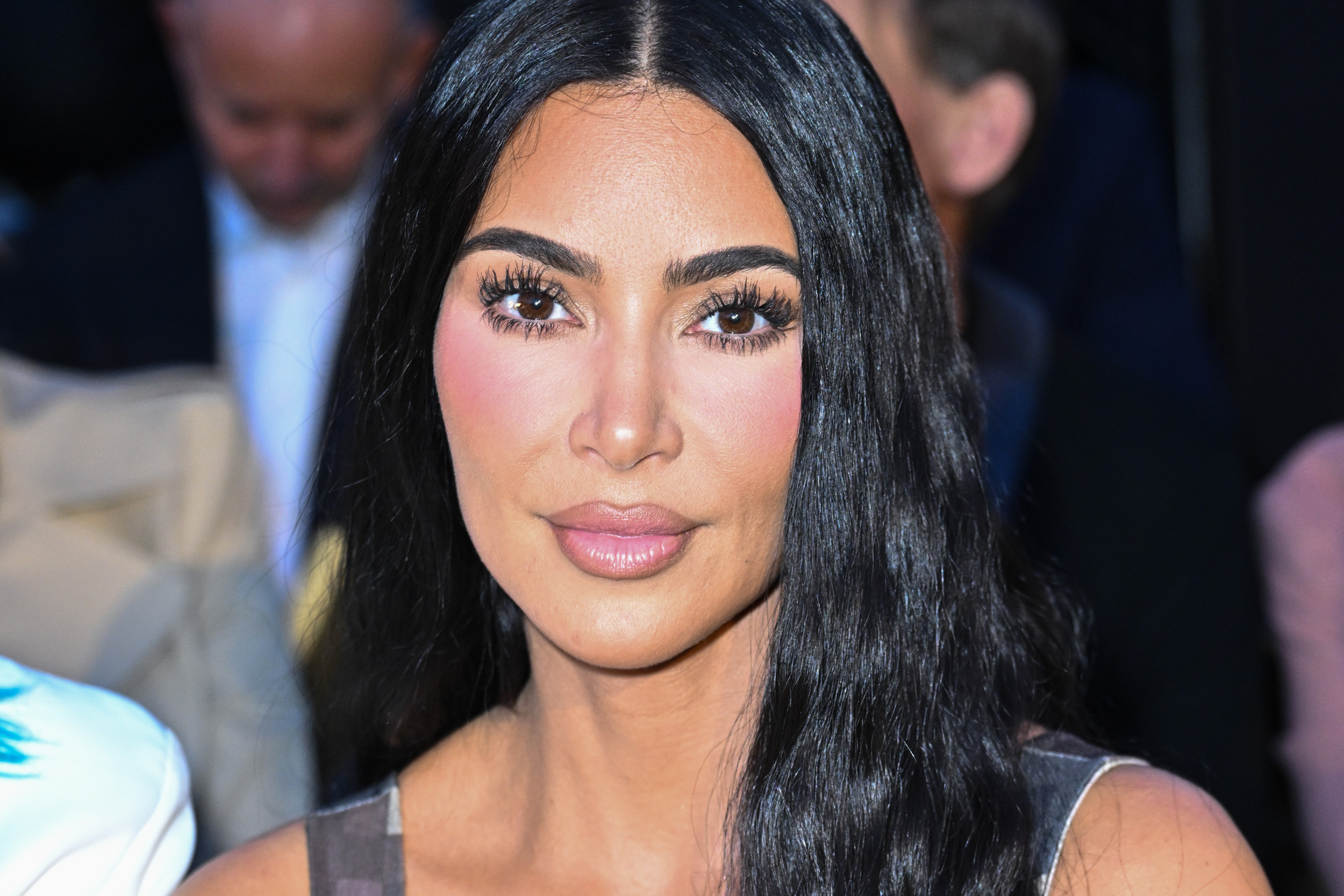 Kim Kardashian Officially Returns to Social Media, Rumors of Louis
