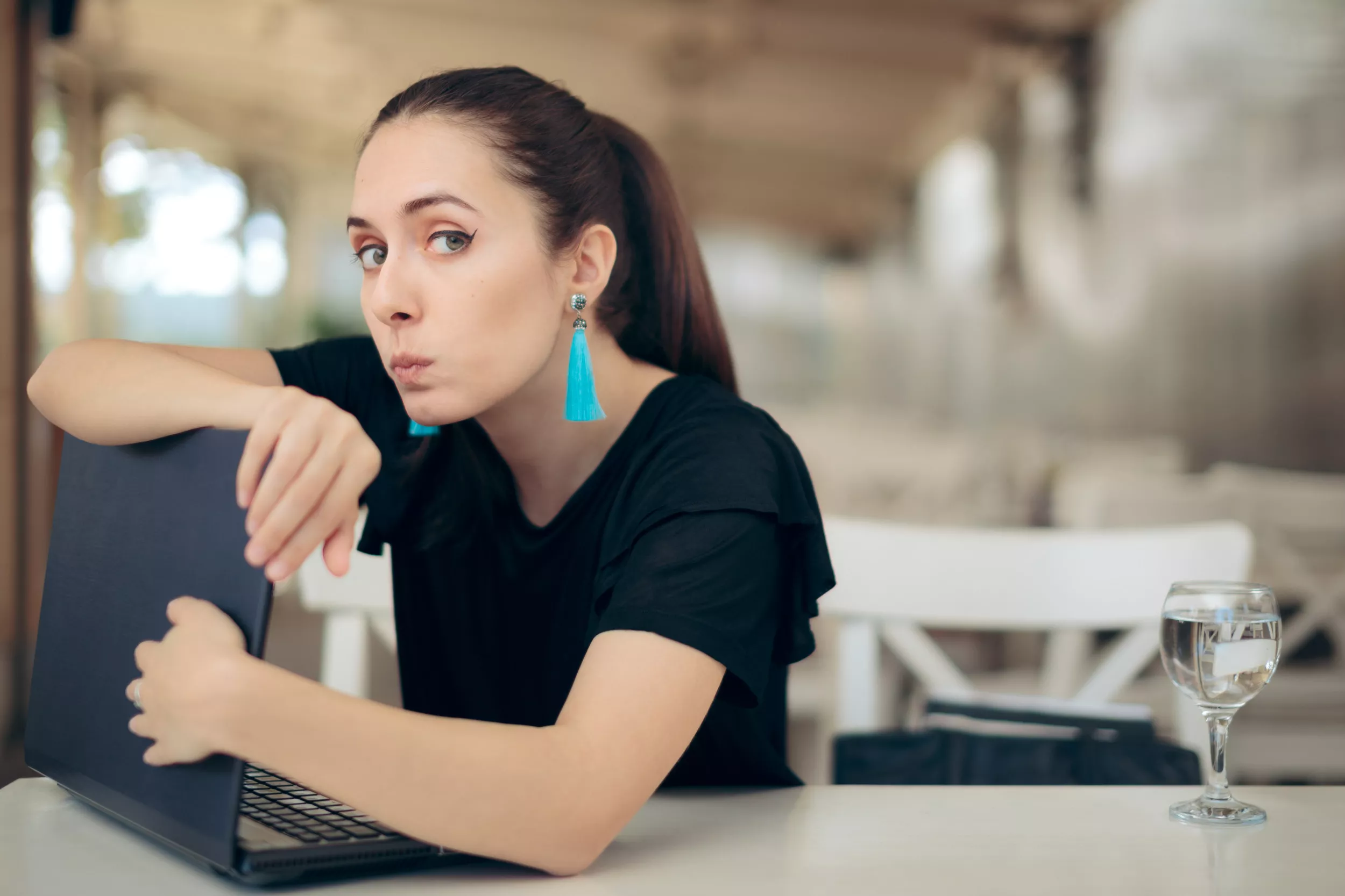 Fury Over 'Invasive' Boss Demanding Access to Worker's Personal Laptop - Vimarsana News