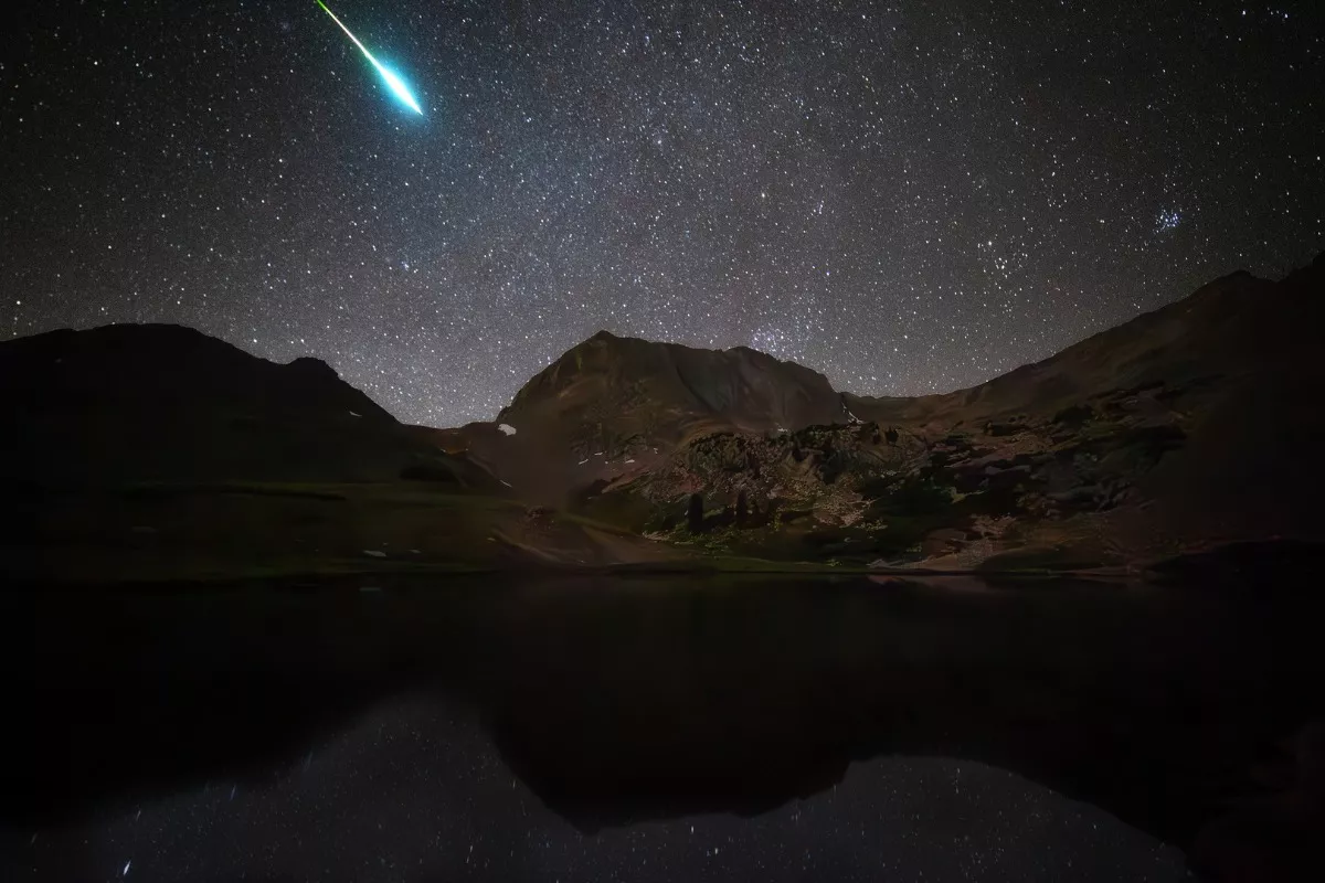 Amazing Pictures Capture Perseids Meteor Shower Over National Parks - Vimarsana News