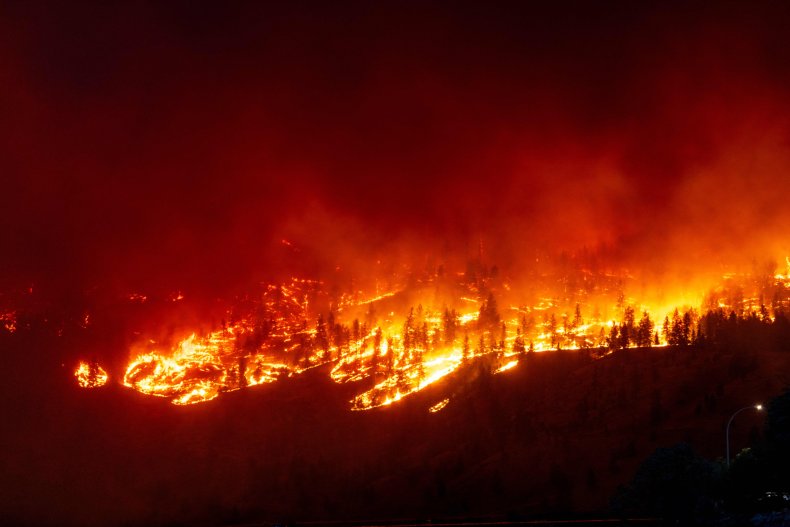incendio canadese