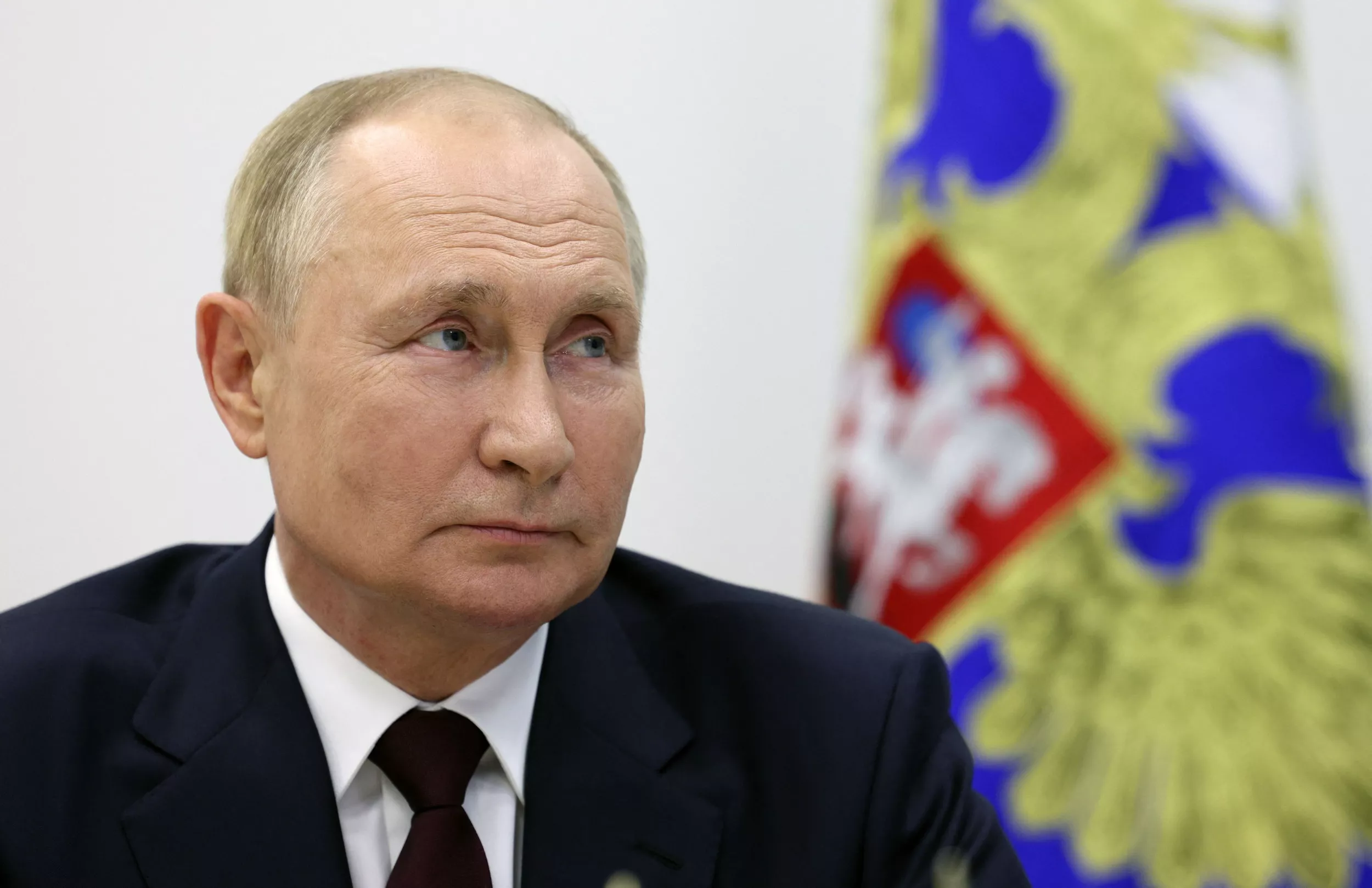 Mystery Over Putin Family-Linked Jet That Left Moscow on Eve of War: Report - Vimarsana News
