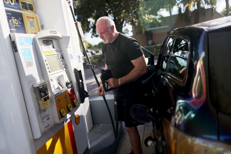 Picchi di gas a quasi $ 7 in Florida