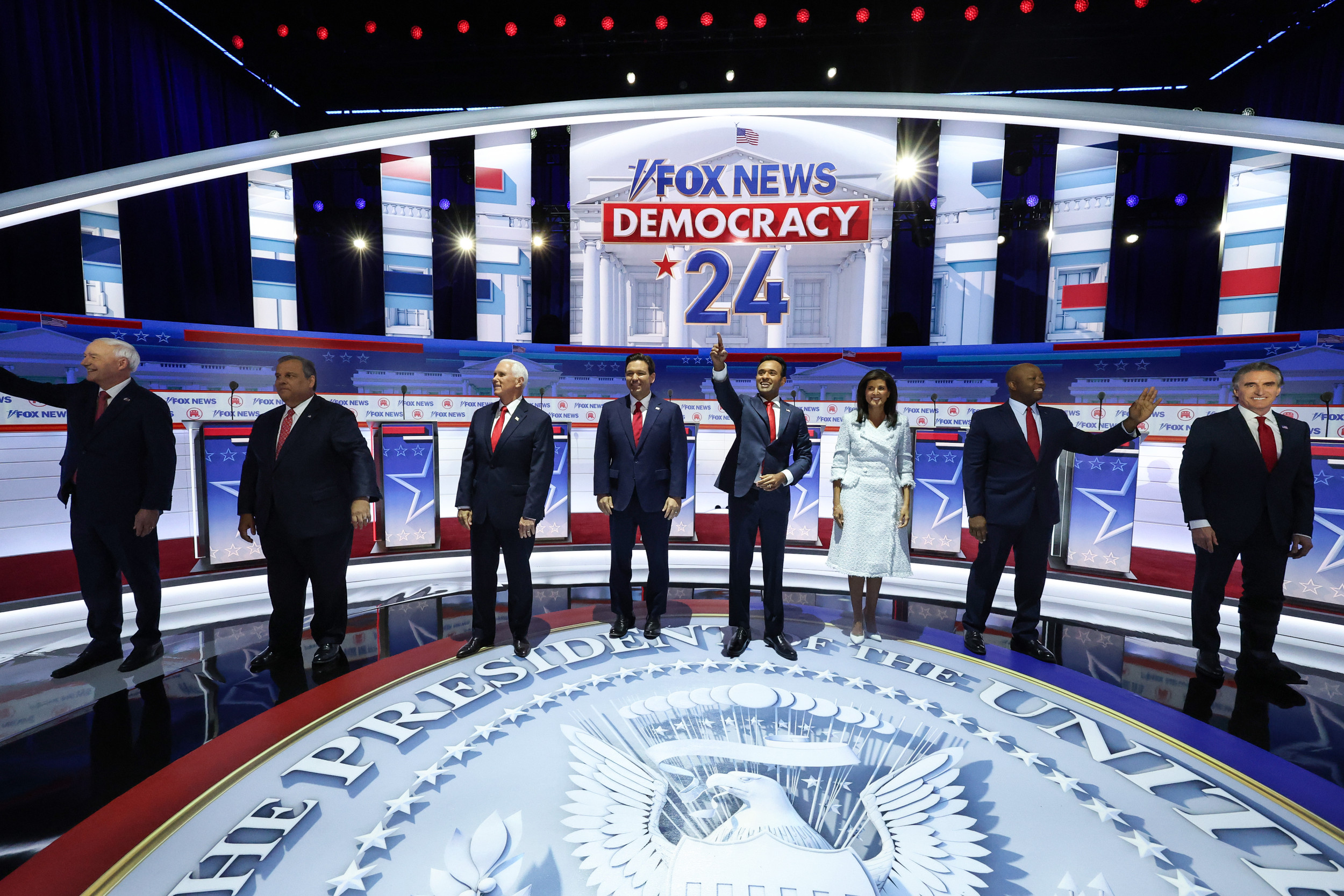 Eight Candidates Stage 