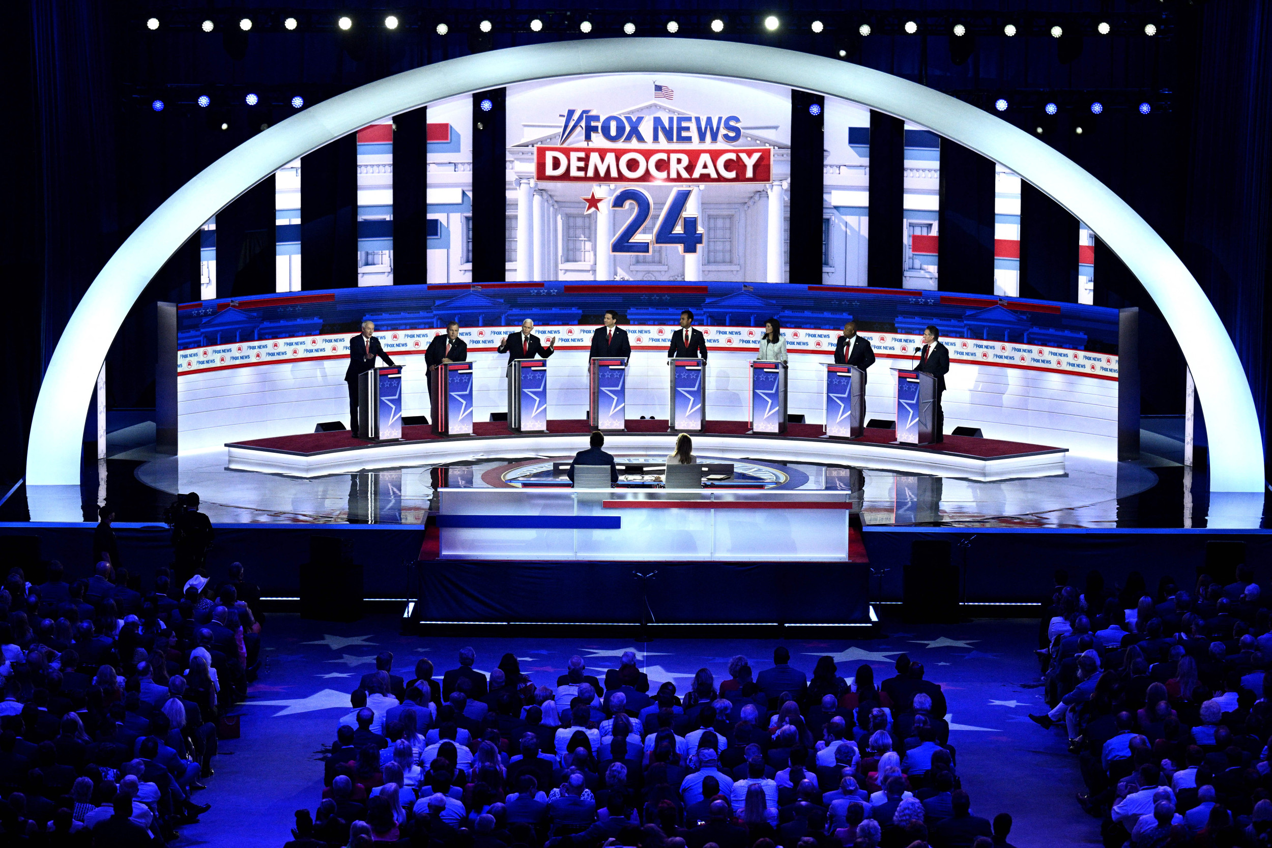 Republican Debate Had Hundreds of Empty Seats, Photos Show Newsweek