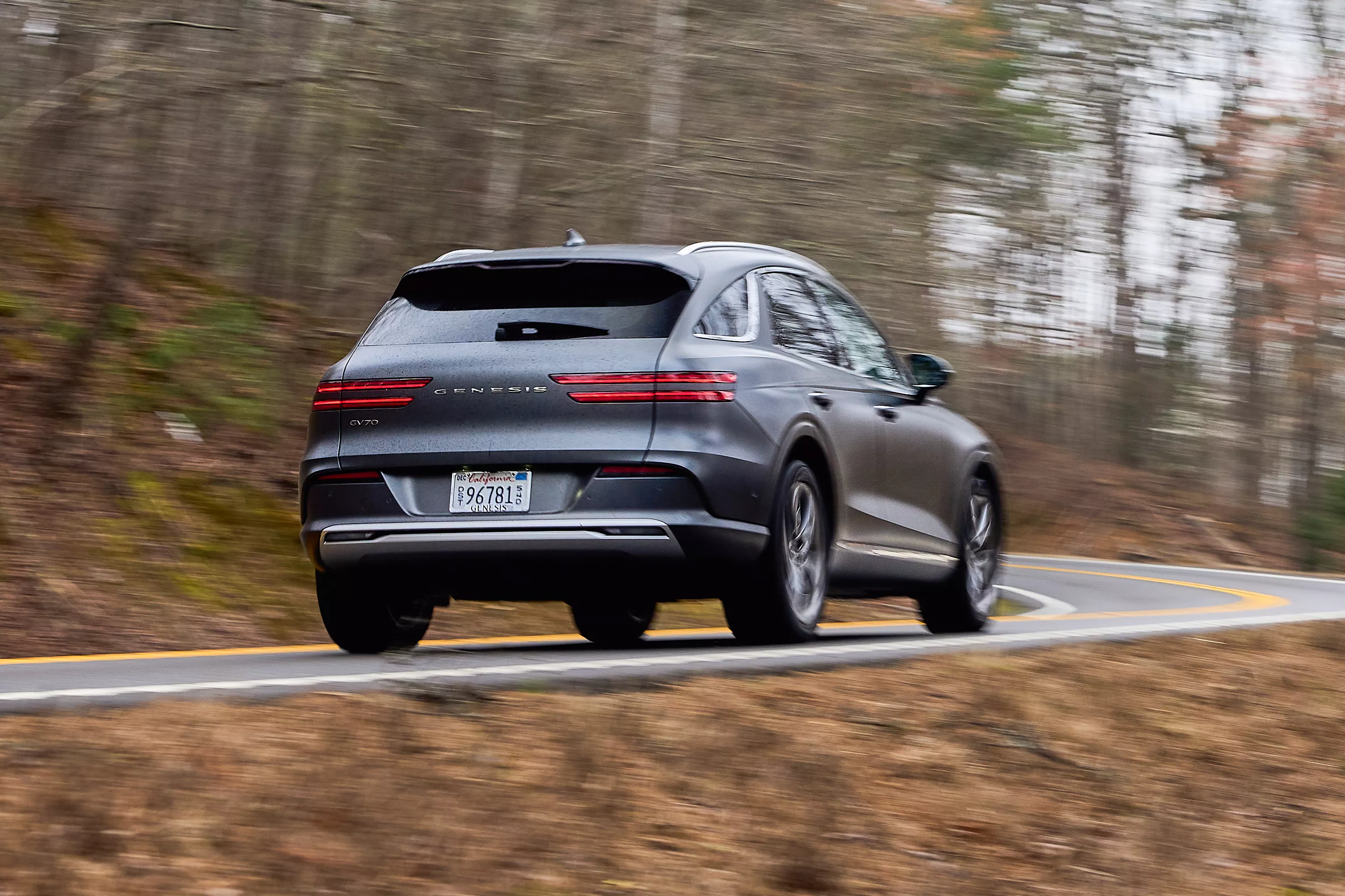 2023 Genesis Electrified GV70 Review: True Luxury and Comfort - Vimarsana News