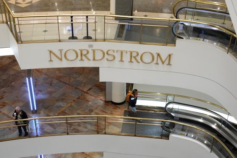 Nordstrom Westfield Topanga Mall is ransacked by gang of FIFTY