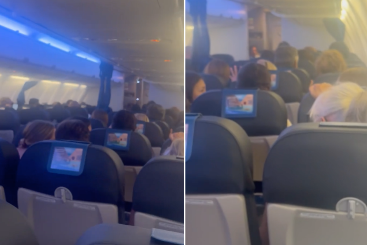 Passengers screaming during extreme turbulence
