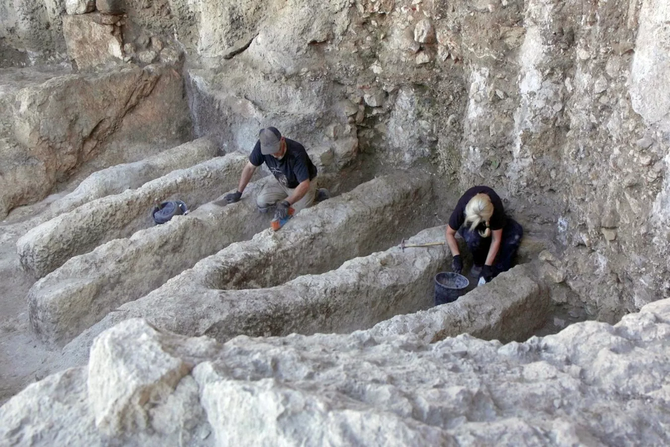 Mysterious 2,800 Year Old Structures Found in Old Jerusalem Baffle Experts - Vimarsana News