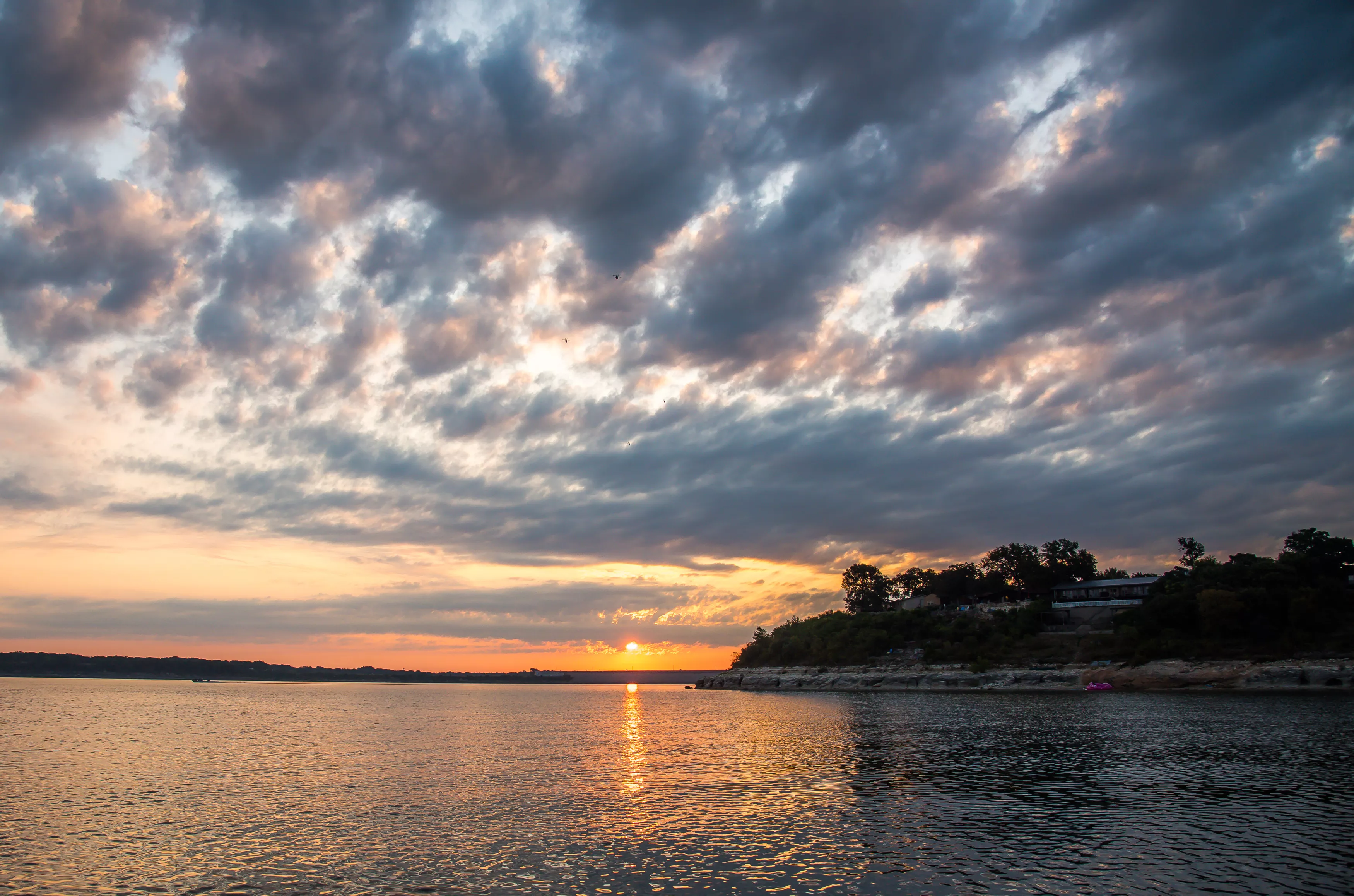 Could Texas Drought Reveal a Town Hidden Under a Lake? - Vimarsana News