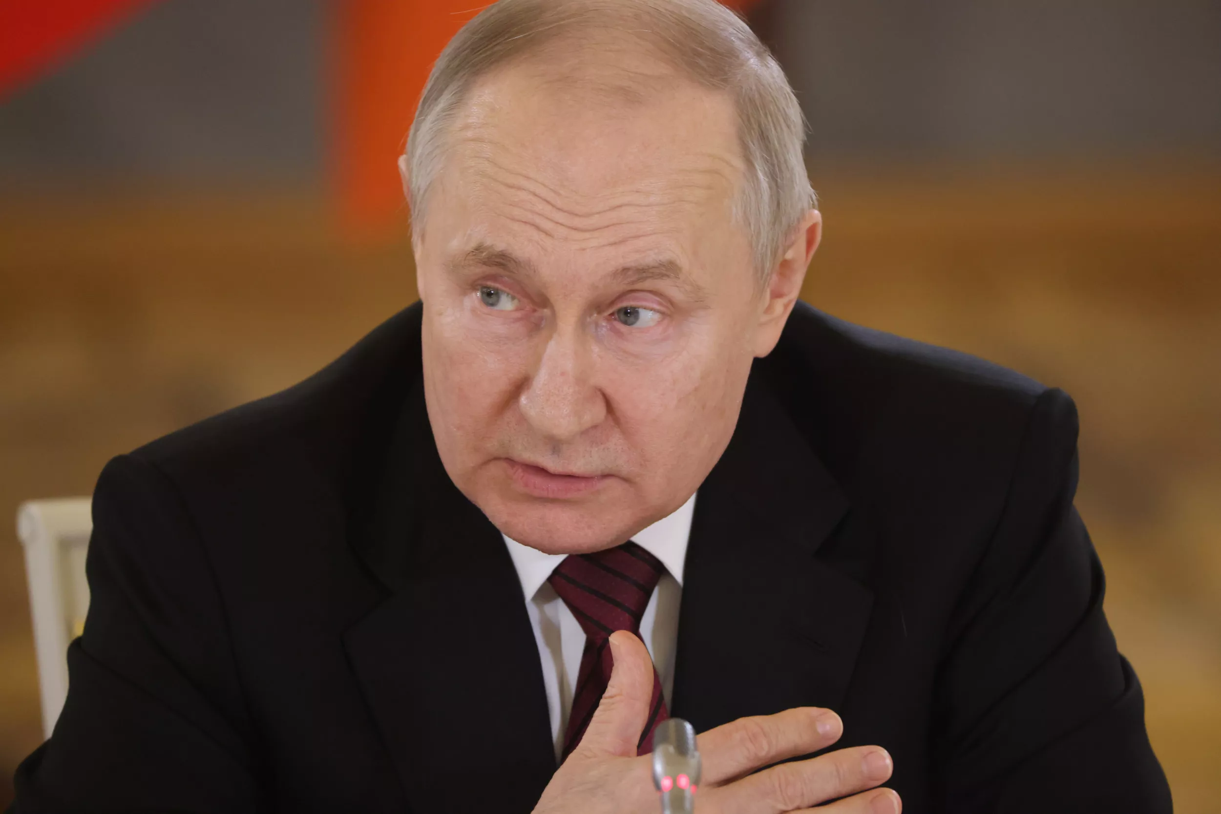 Russian Forces Unable to Return Ukrainian Fire in Key Area: ISW - Vimarsana News