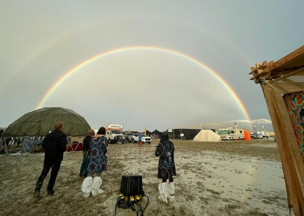 Burning Man Cannibalism Conspiracy Theories Spread Online Newsweek