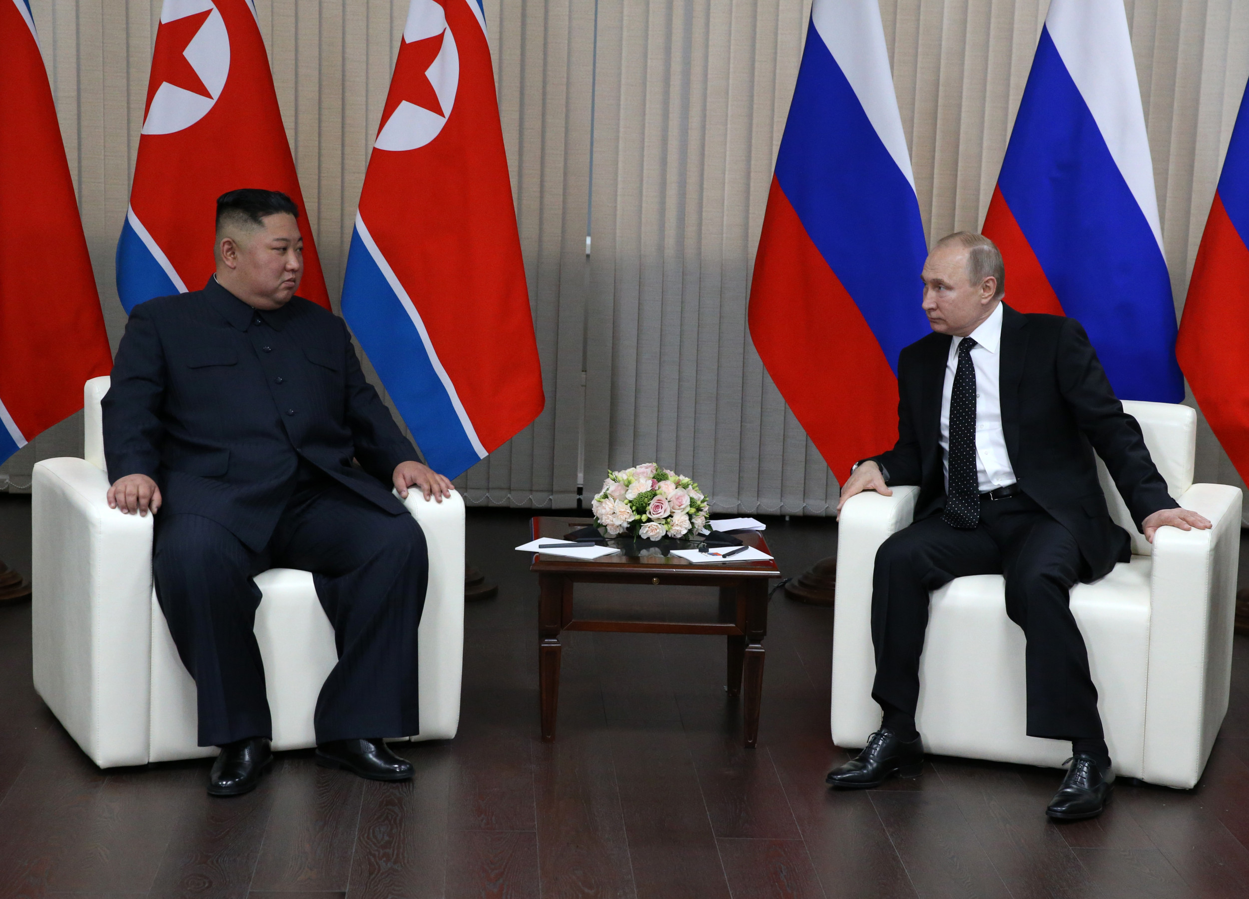 Poutine désespéré « cherche de l’aide » de Kim Jong Un : retraité.  Général américain