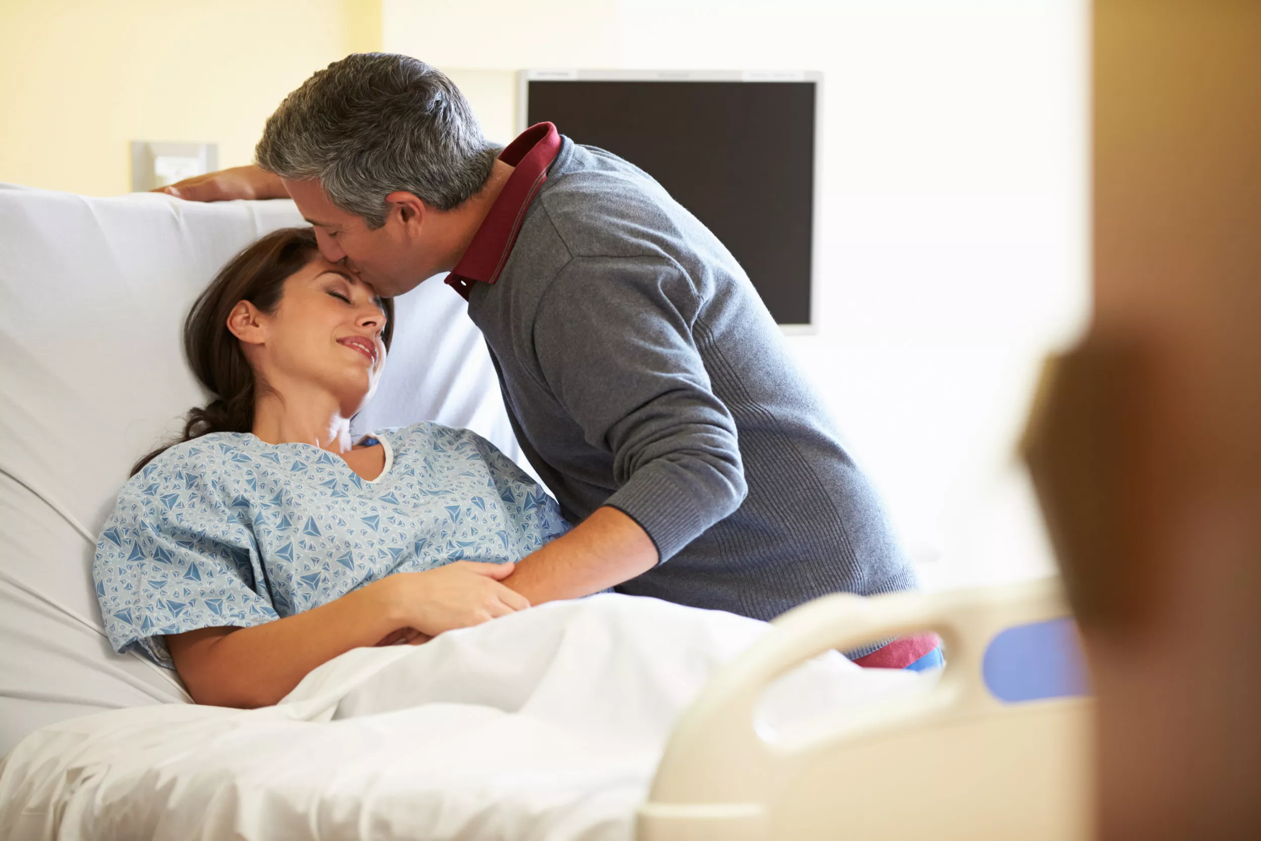 Boss Demanding Worker Doesn't Attend Wife's Hospital Emergency Sparks Fury - Vimarsana News