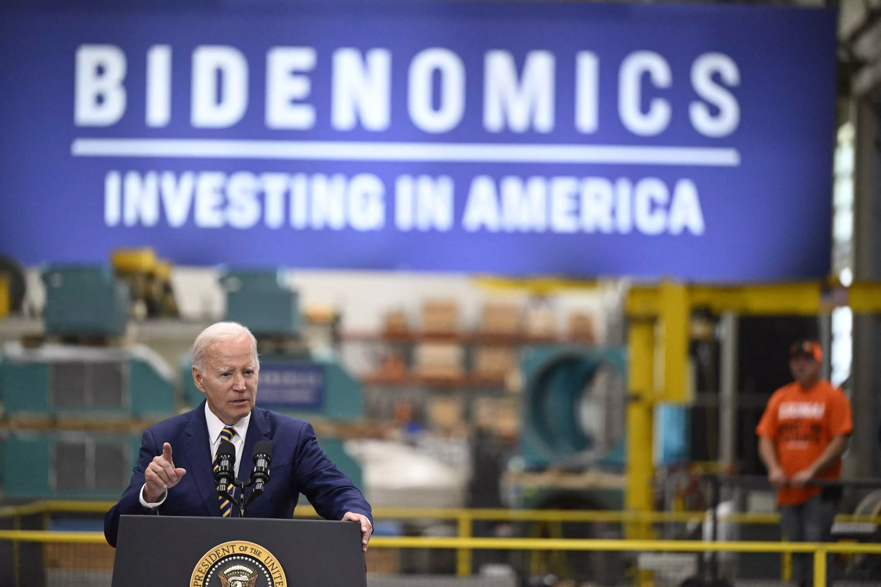 Cars, Gas, and Groceries Will Decide the 2024 Election - Vimarsana News