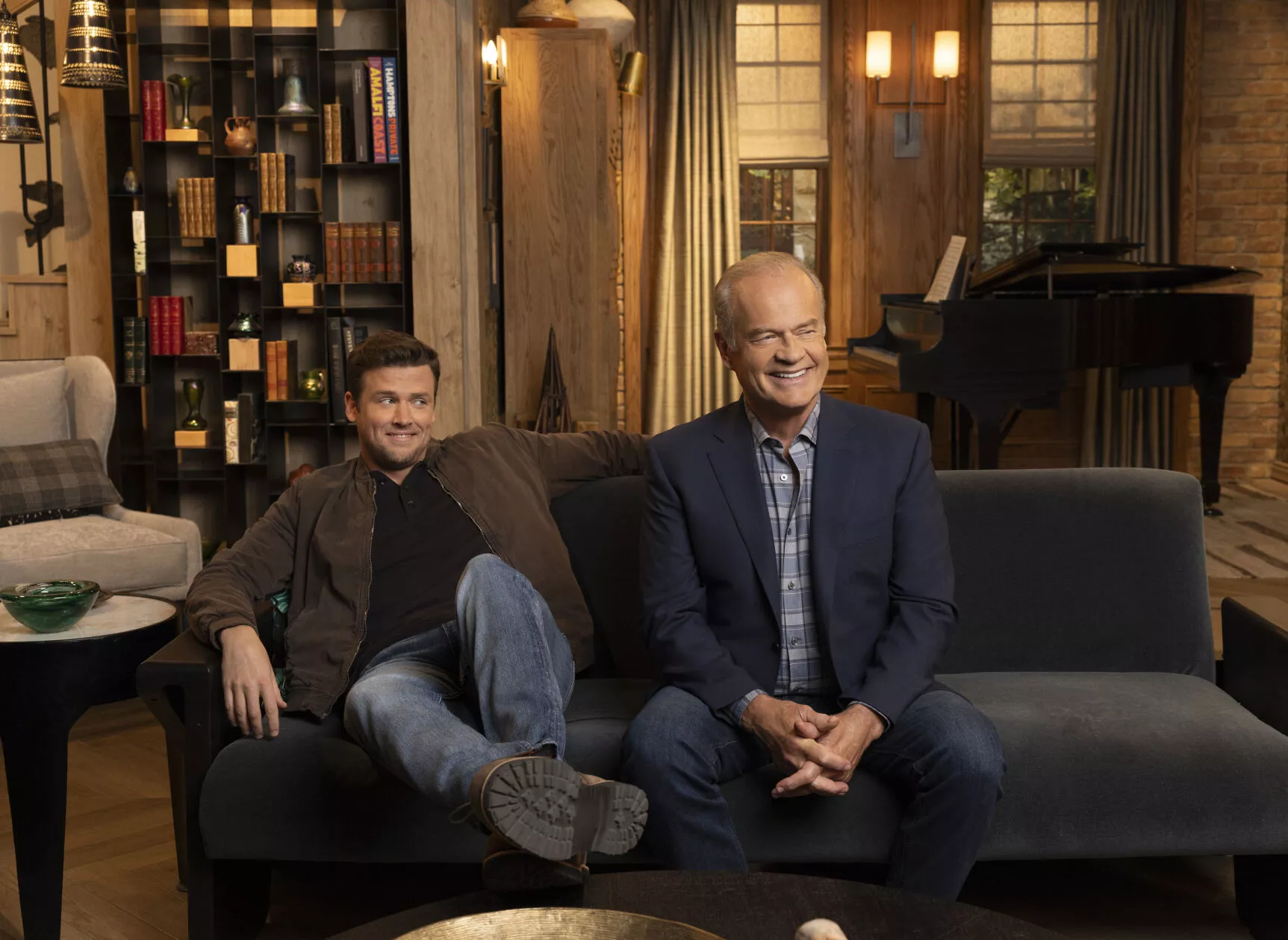 'Frasier' Reboot Cast: Will David Hyde Pierce Join Kelsey Grammer? - Vimarsana News