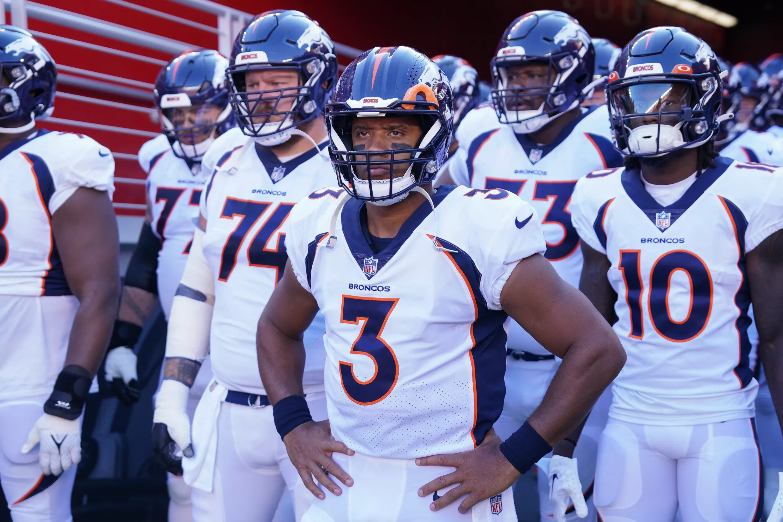 How to Watch Raiders vs. Broncos Week 1 Game: TV, Betting Info - Vimarsana News