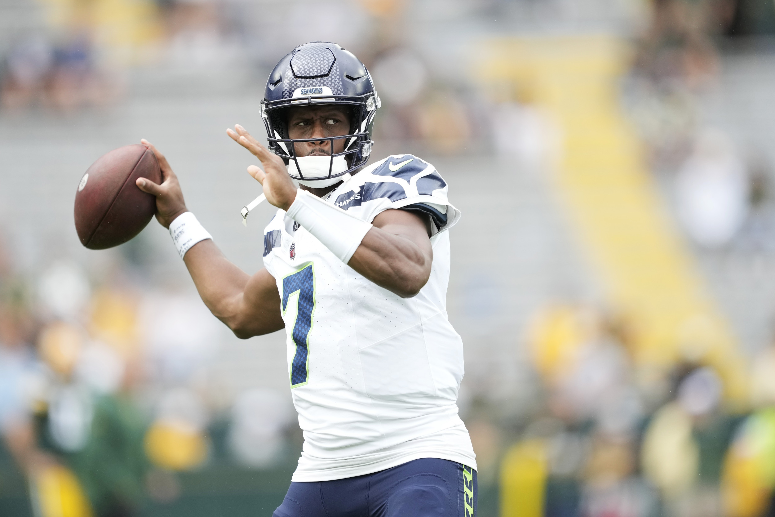 How to Watch Seattle vs. Los Angeles Week 1 NFL Game: TV, Betting Info