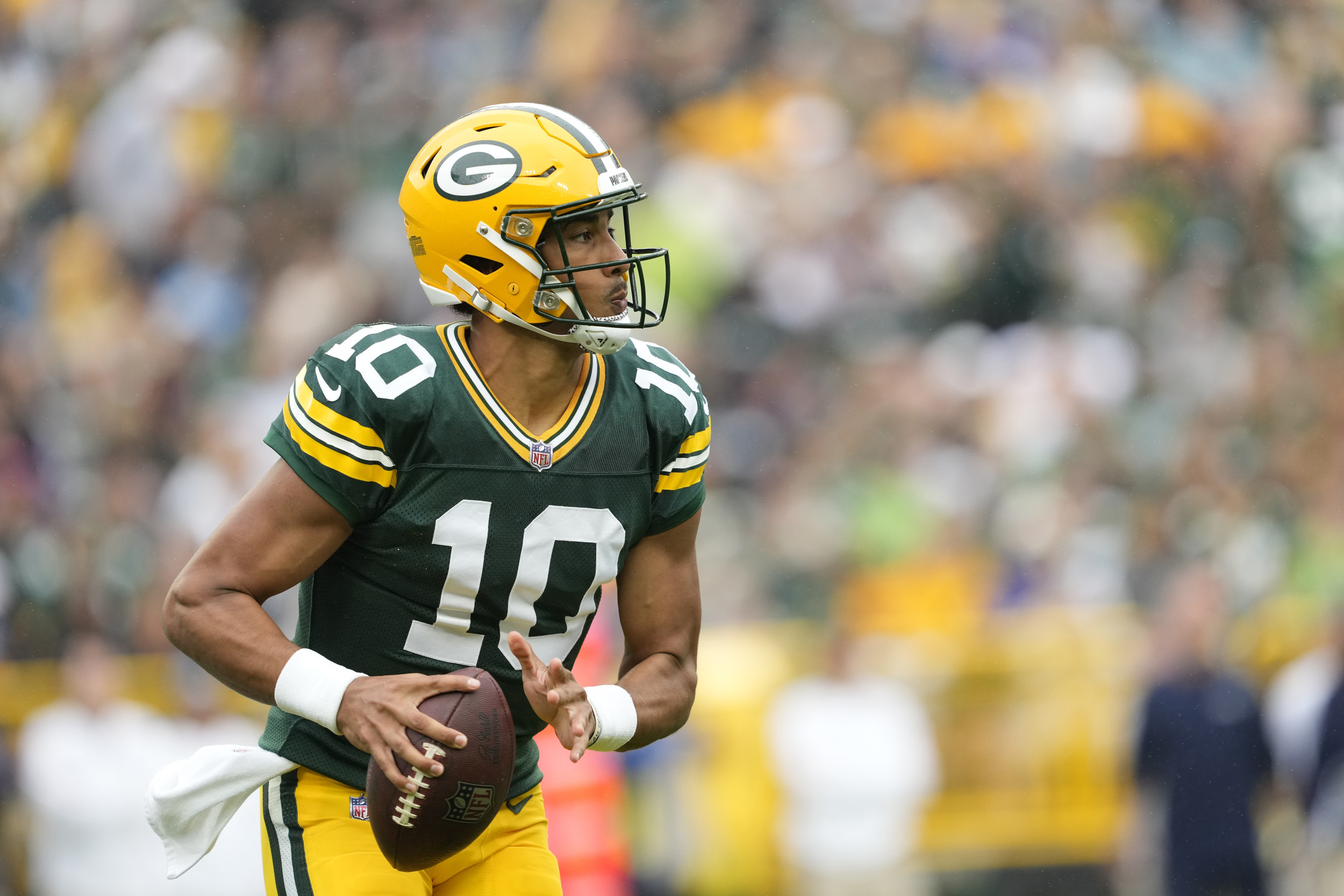 How to Watch the Green Bay Packers vs. Chicago Bears - NFL: Week 1