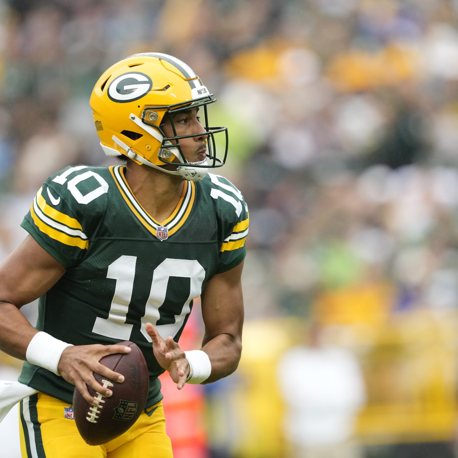 How To Watch Green Bay Packers at Chicago Bears Week 1 Game: TV, Betting  Info