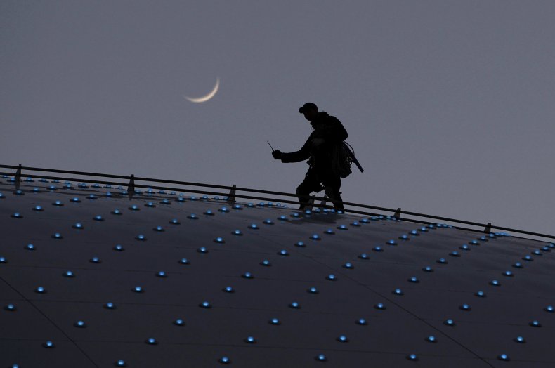 2.4_sochi_construction_4