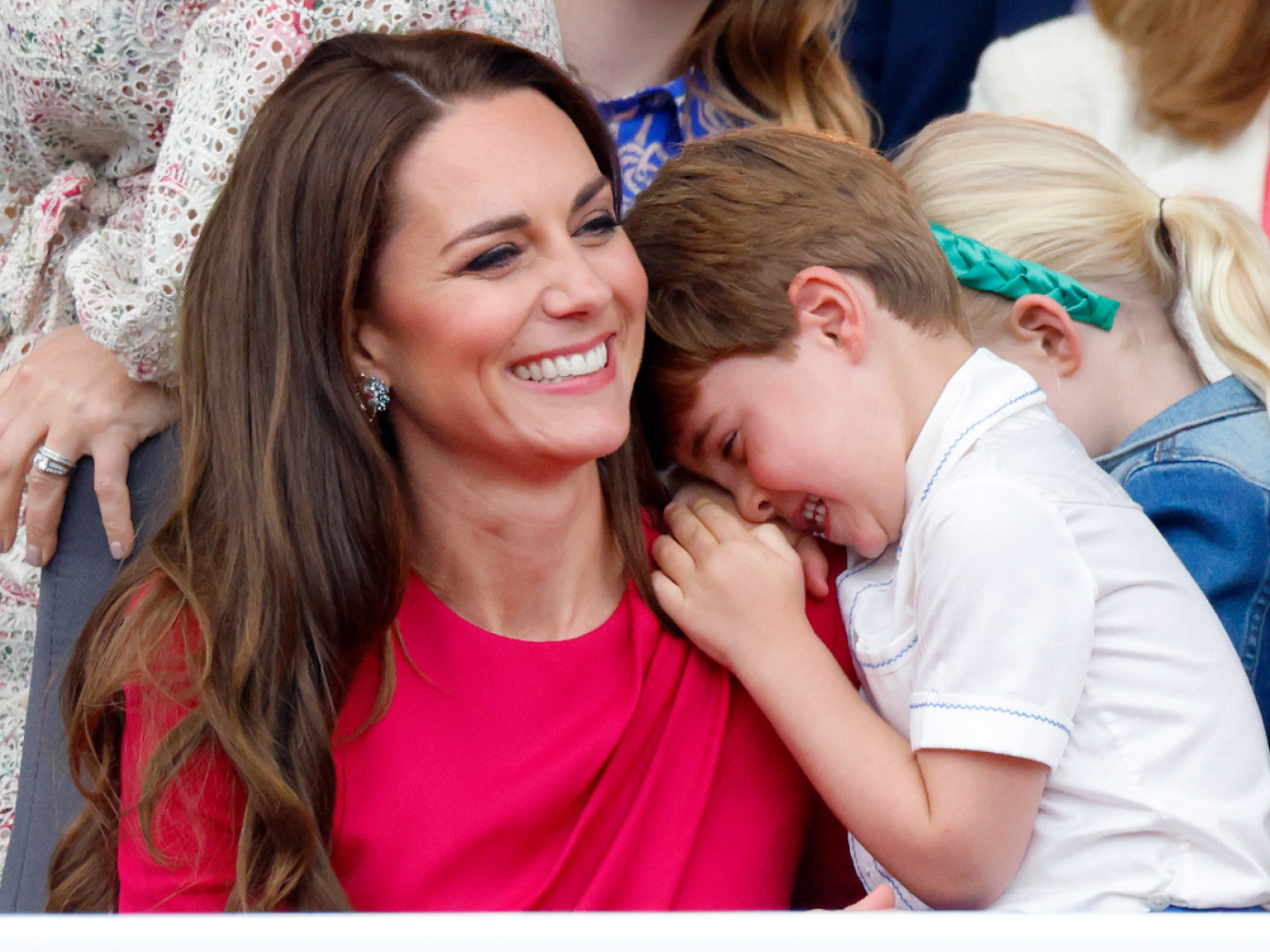 Kate Middleton and Prince Louis' Matching Movements Spotted by Fans - Newsweek