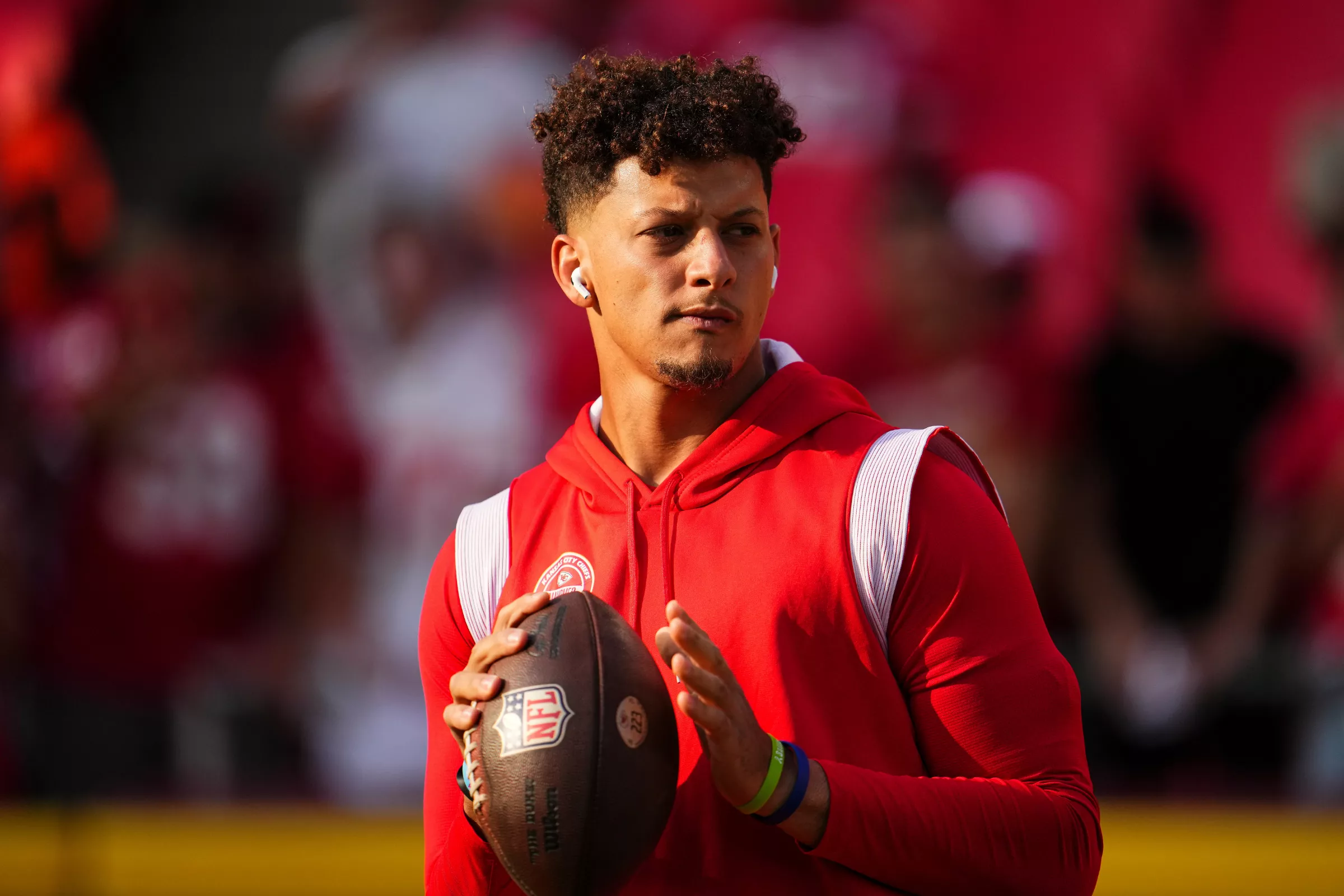 Merriam-Webster Has Something to Say About Patrick Mahomes' Tweet Fail - Vimarsana News