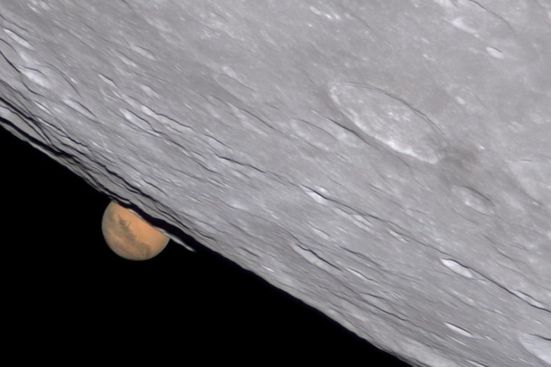 mars and moon