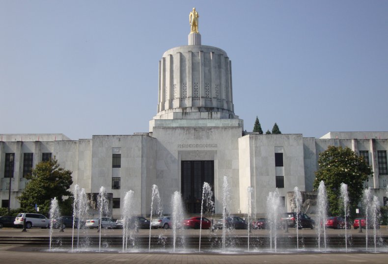 Oregon State Capitol, Salem