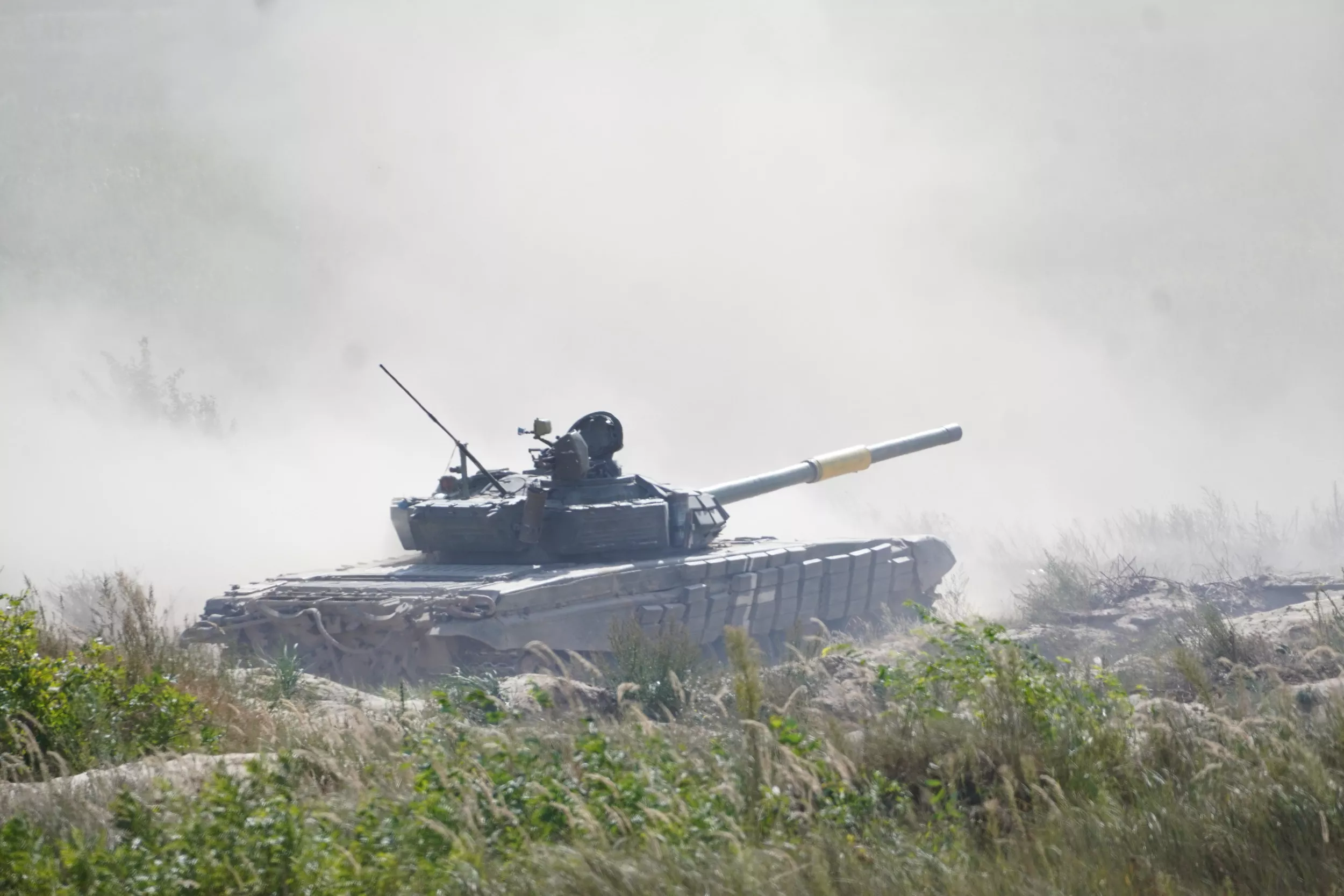 Russian Troops Killed After Rogue Soldier Fires Machine Gun at Commander - Vimarsana News