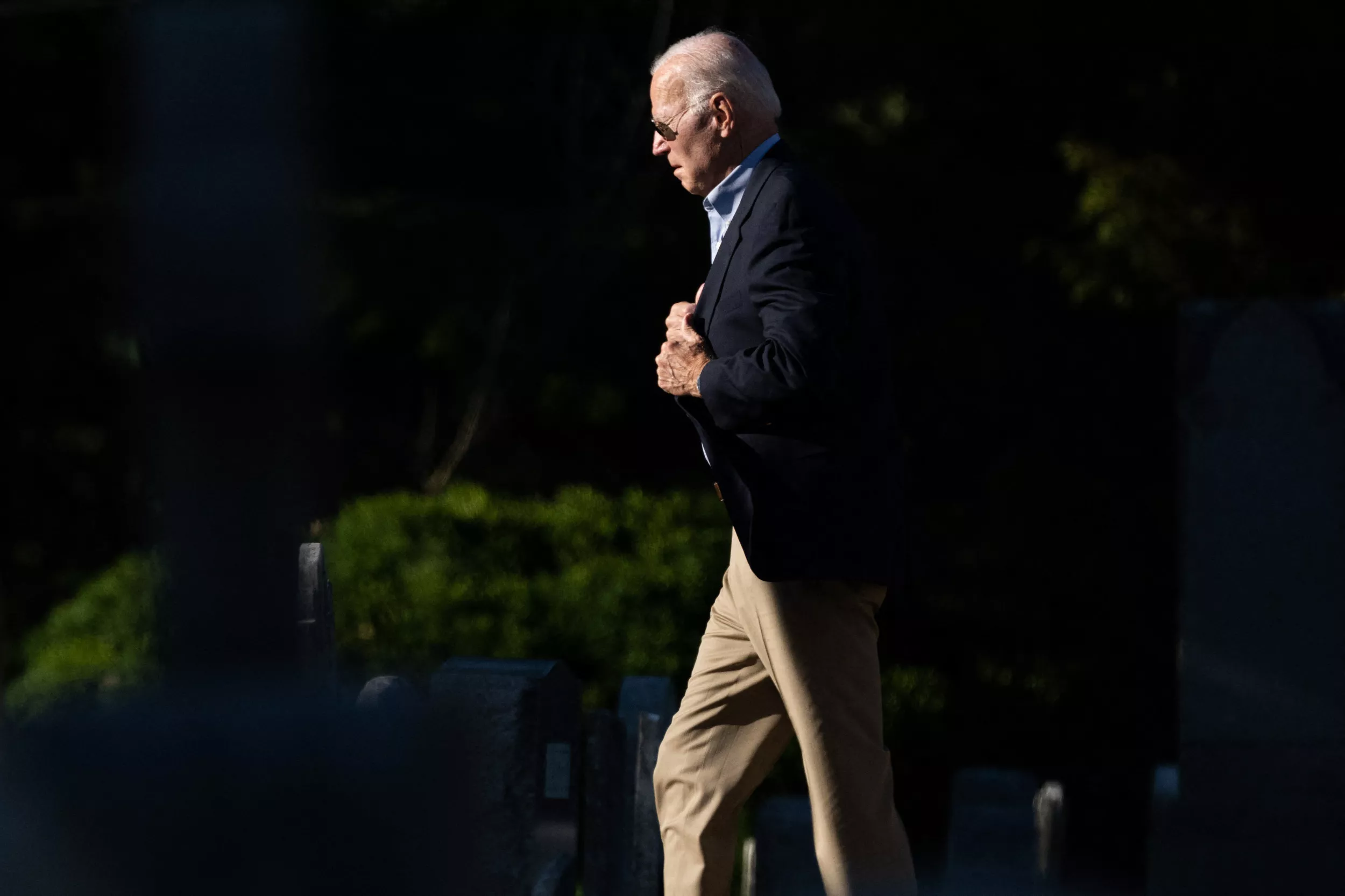 Secret Service Faces Scrutiny Over Armed Protester Outside Joe Biden's Home - Vimarsana News
