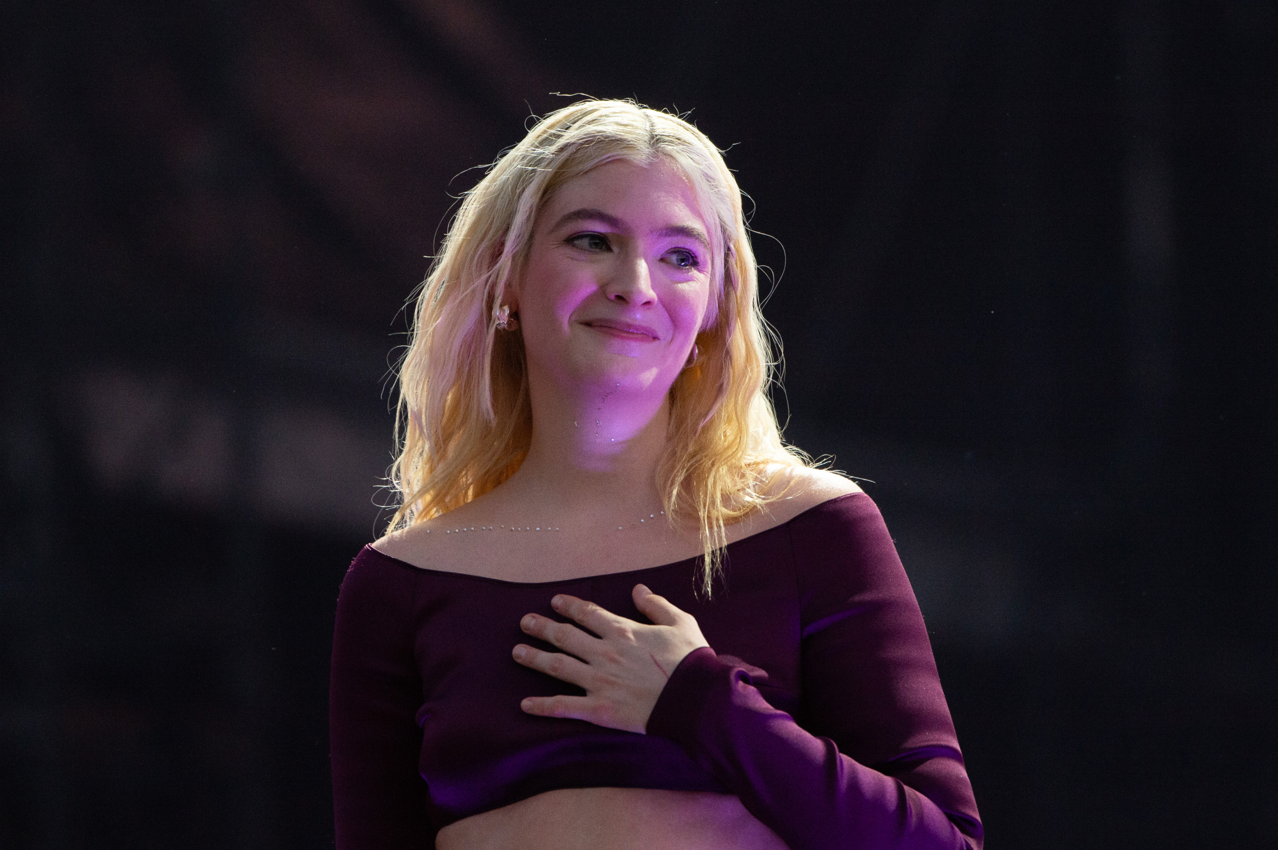 Lorde's Cryptic Fan Email Sparks Speculation - Newsweek
