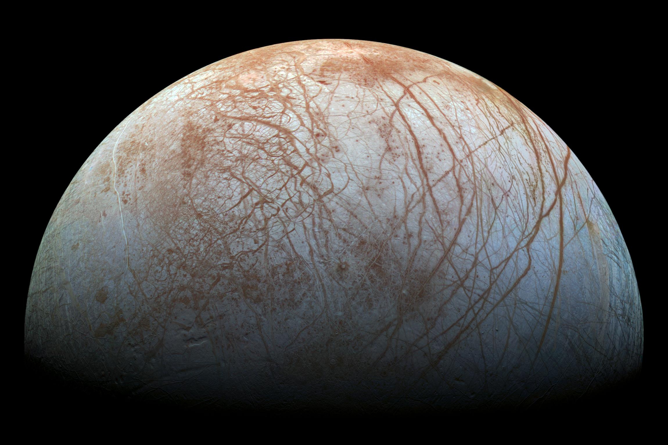 L’océan caché sur la lune de Jupiter, Europe, pourrait contenir un ingrédient clé de la vie