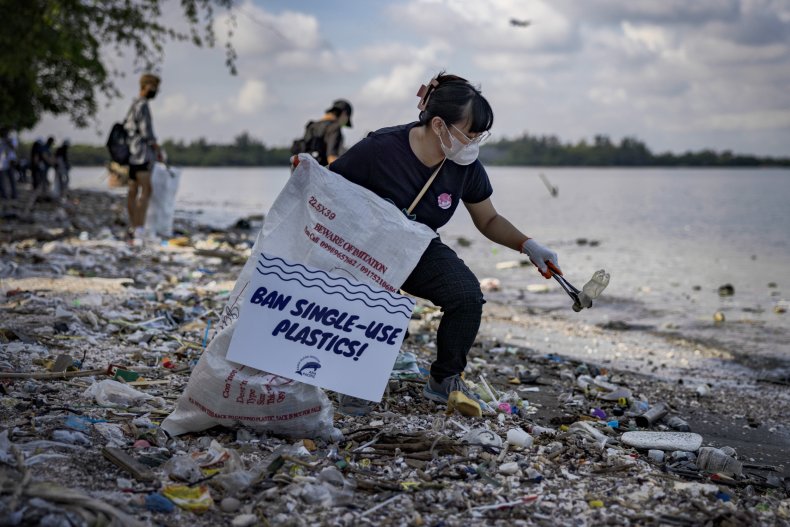 pollution plastic ocean trash 