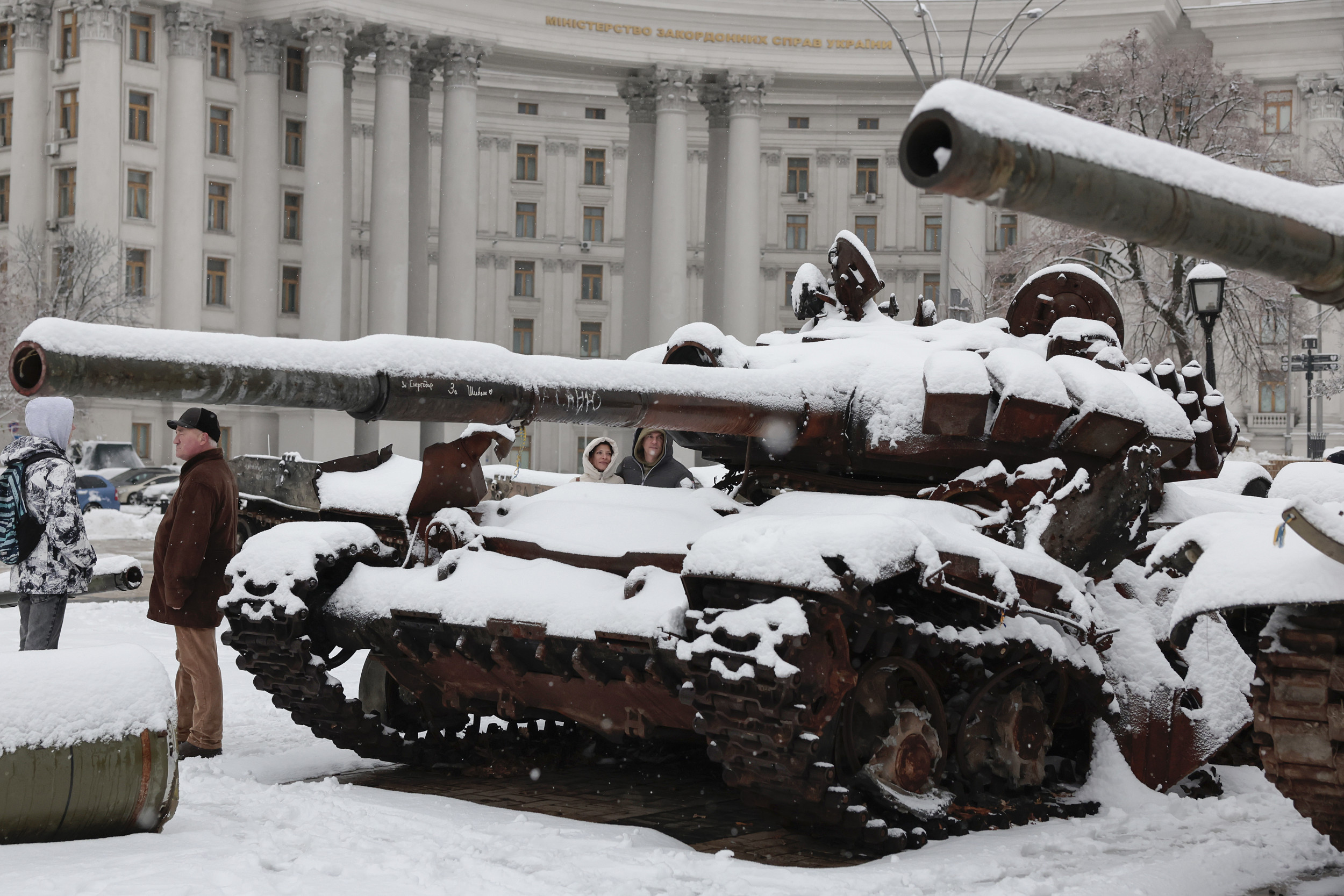 winter kyiv amid russian bombing campaign