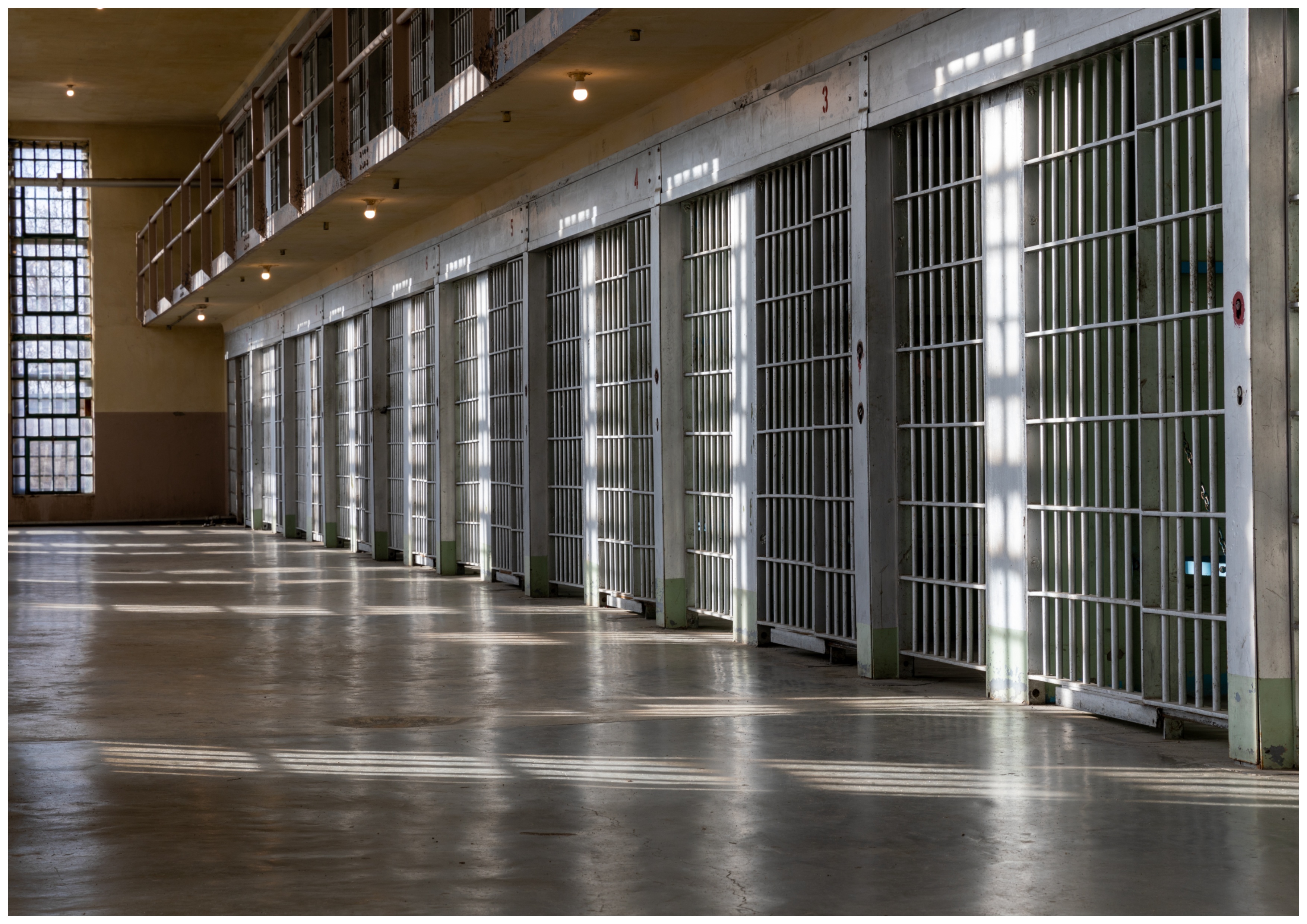 Death Row Inmate Who Brutally Killed Elderly Couple Dies Before Execution