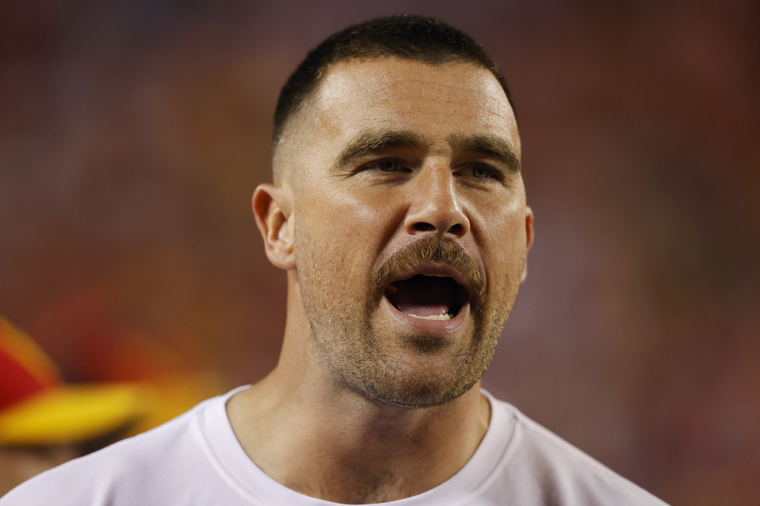 Travis Kelce shouts out 'ballsy' Taylor Swift at Chiefs game