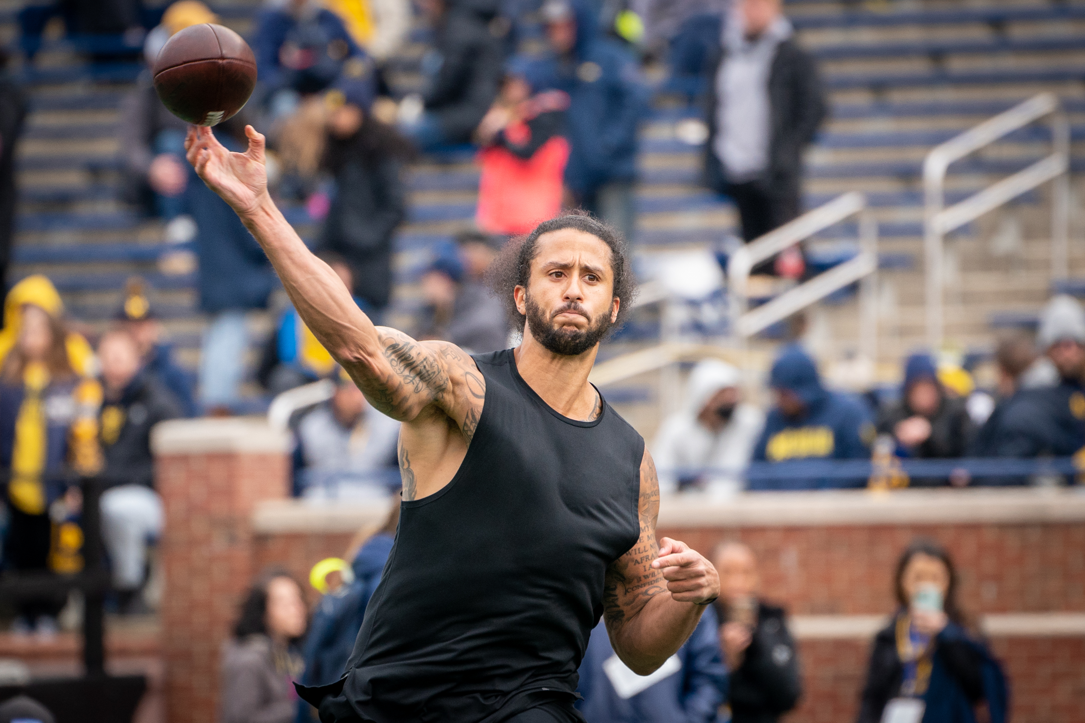 Lions check out QB Colin Kaepernick at Michigan's spring game