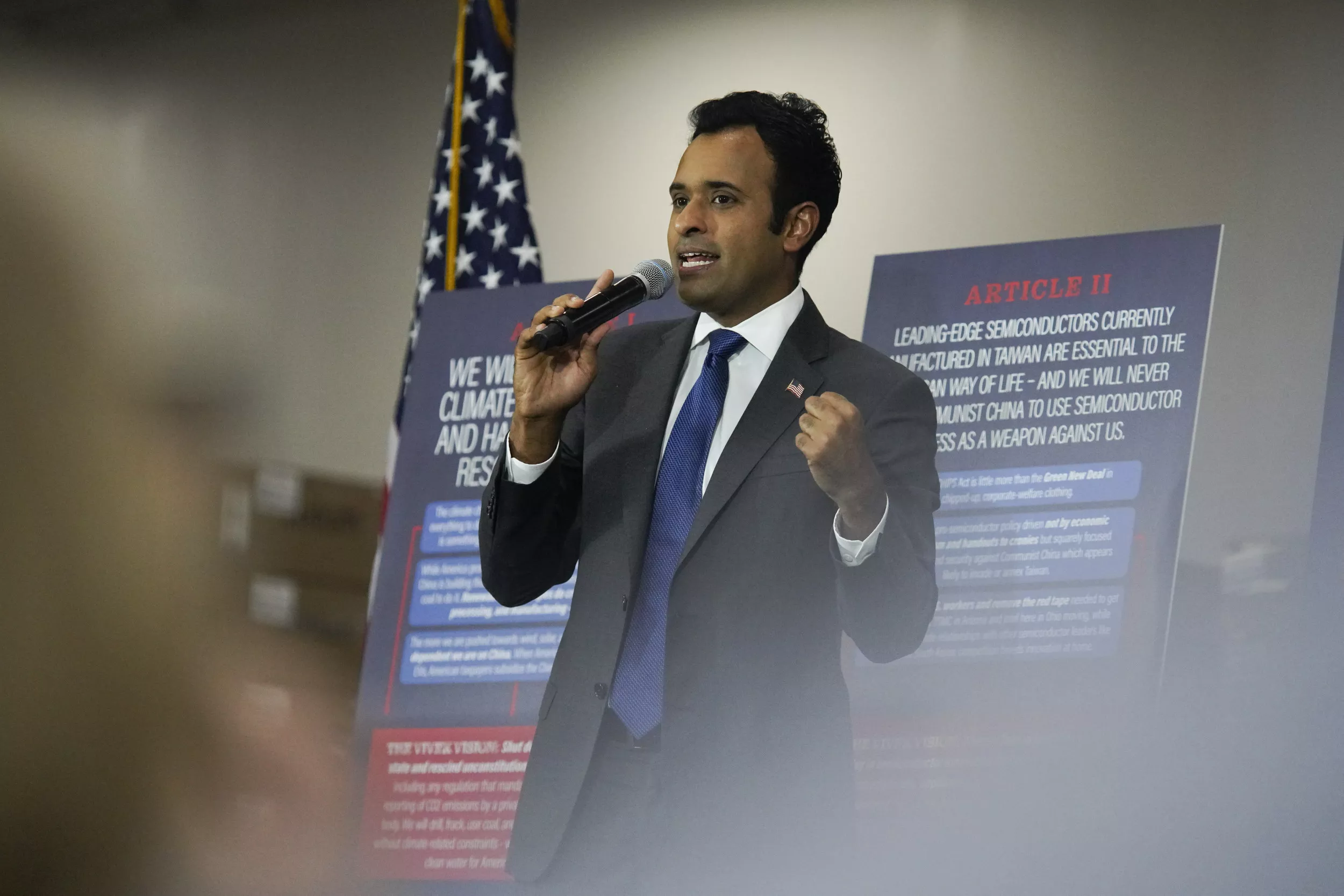 Vivek Ramaswamy's Business Ties to China Explained - Vimarsana News