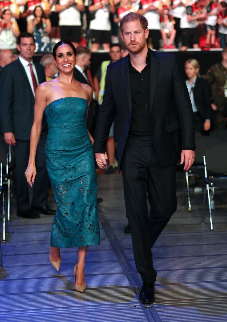 Meghan Markle's Green Strapless Dress