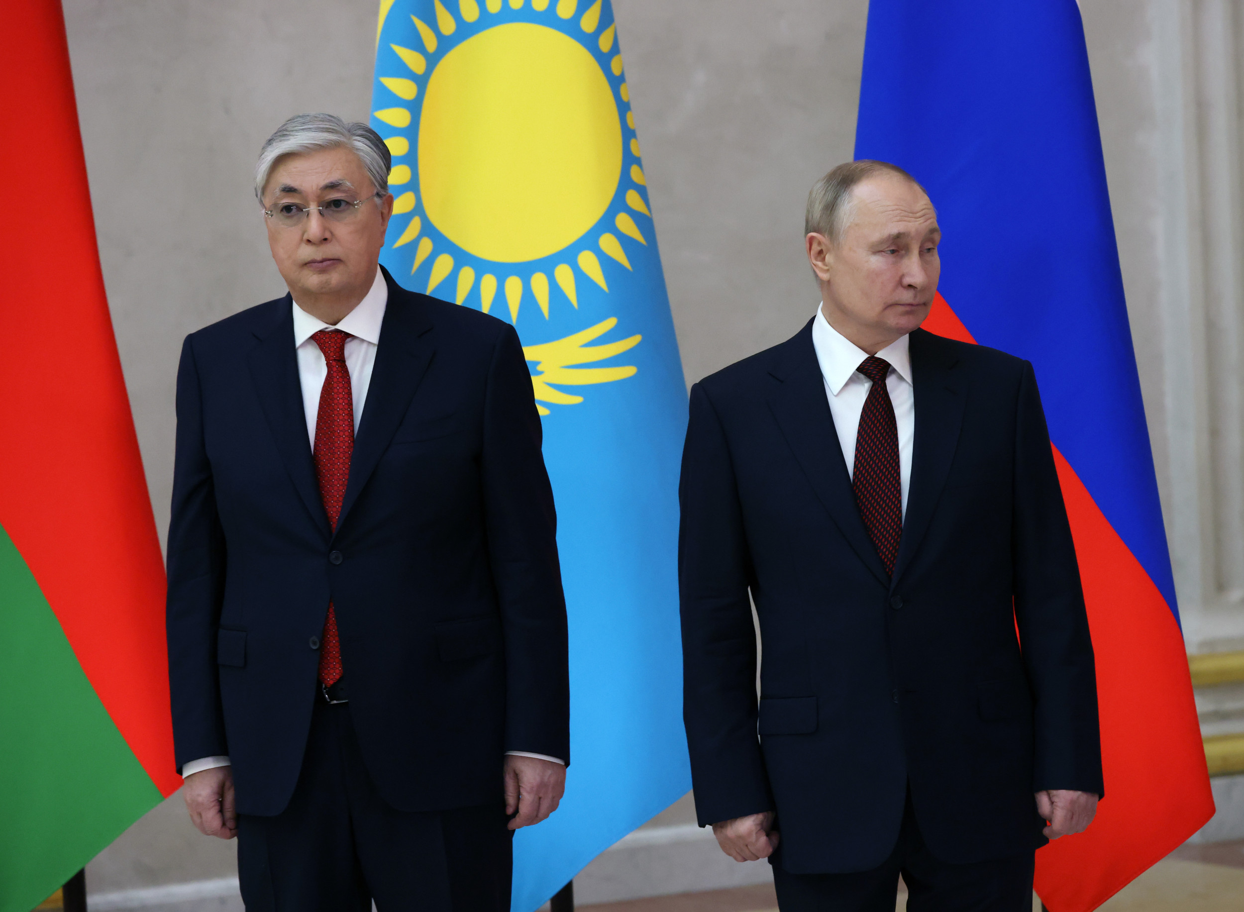 kazakh president kassym jomart tokayev vladimir putin