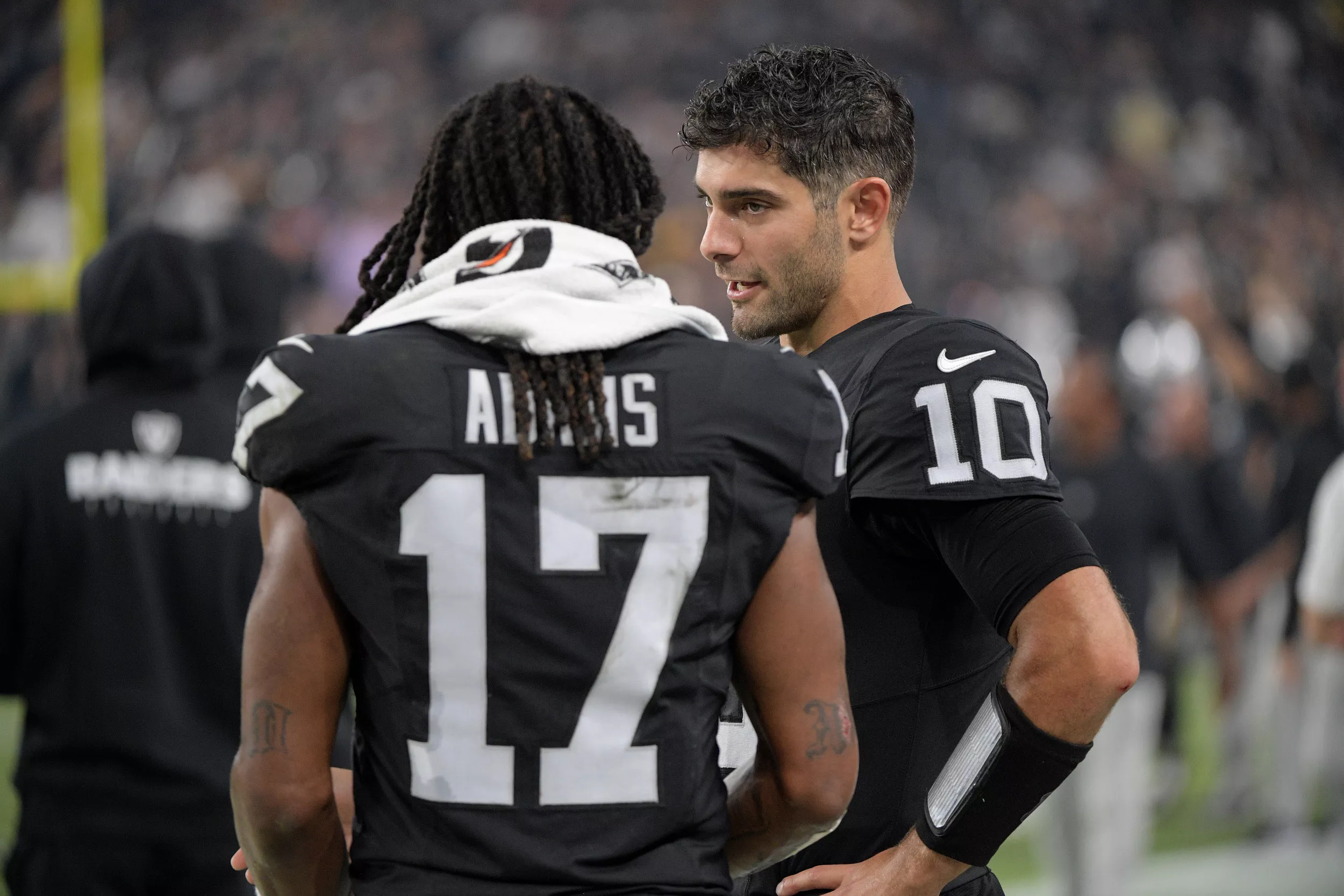 How to Watch Raiders vs. Chargers Week 4 Game: TV, Betting Info - Vimarsana News