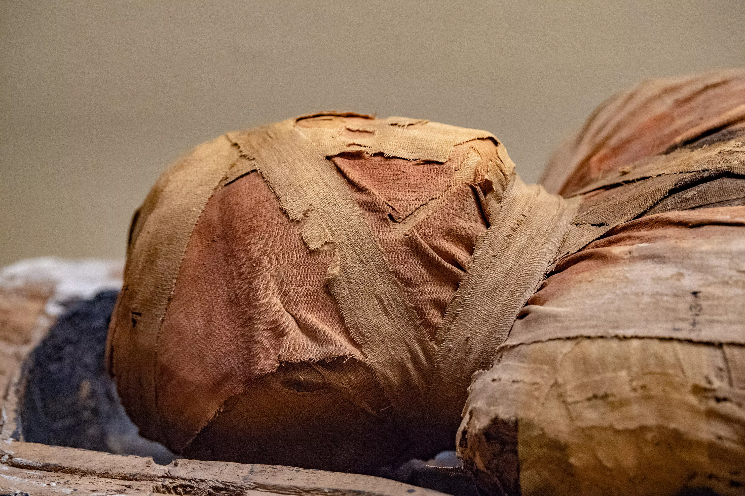 Lost 4,400-Year-Old Tomb Found With Ancient Egyptian Mummy Inside - Vimarsana News