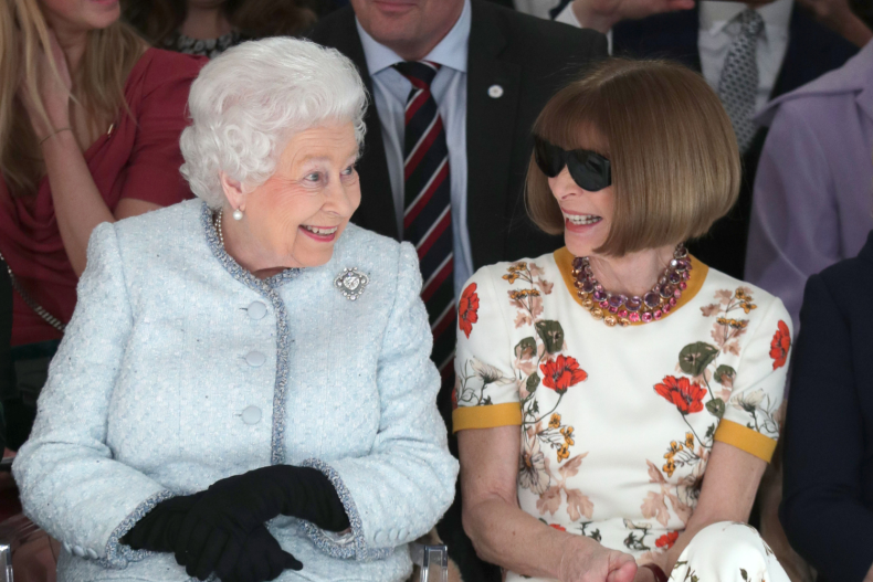 Queen Elizabeth II and Anna Wintour 